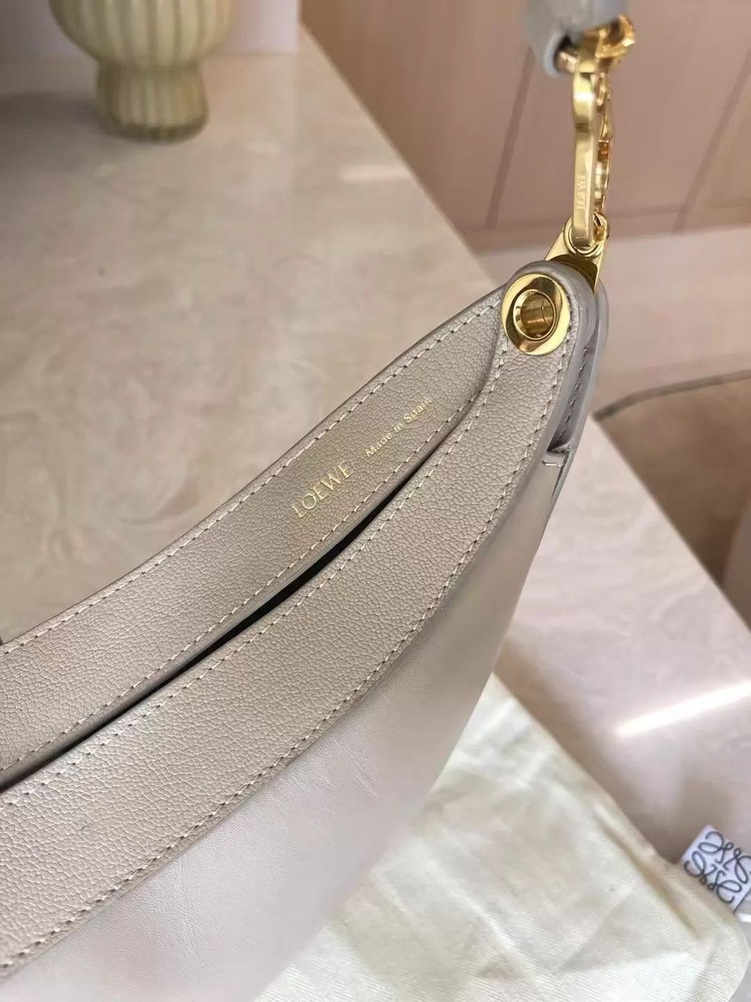 Loewe Loewe LUNA Armpit Bag Gray Cowhide 30x22x6 New Size ONE SIZE - 6 Thumbnail