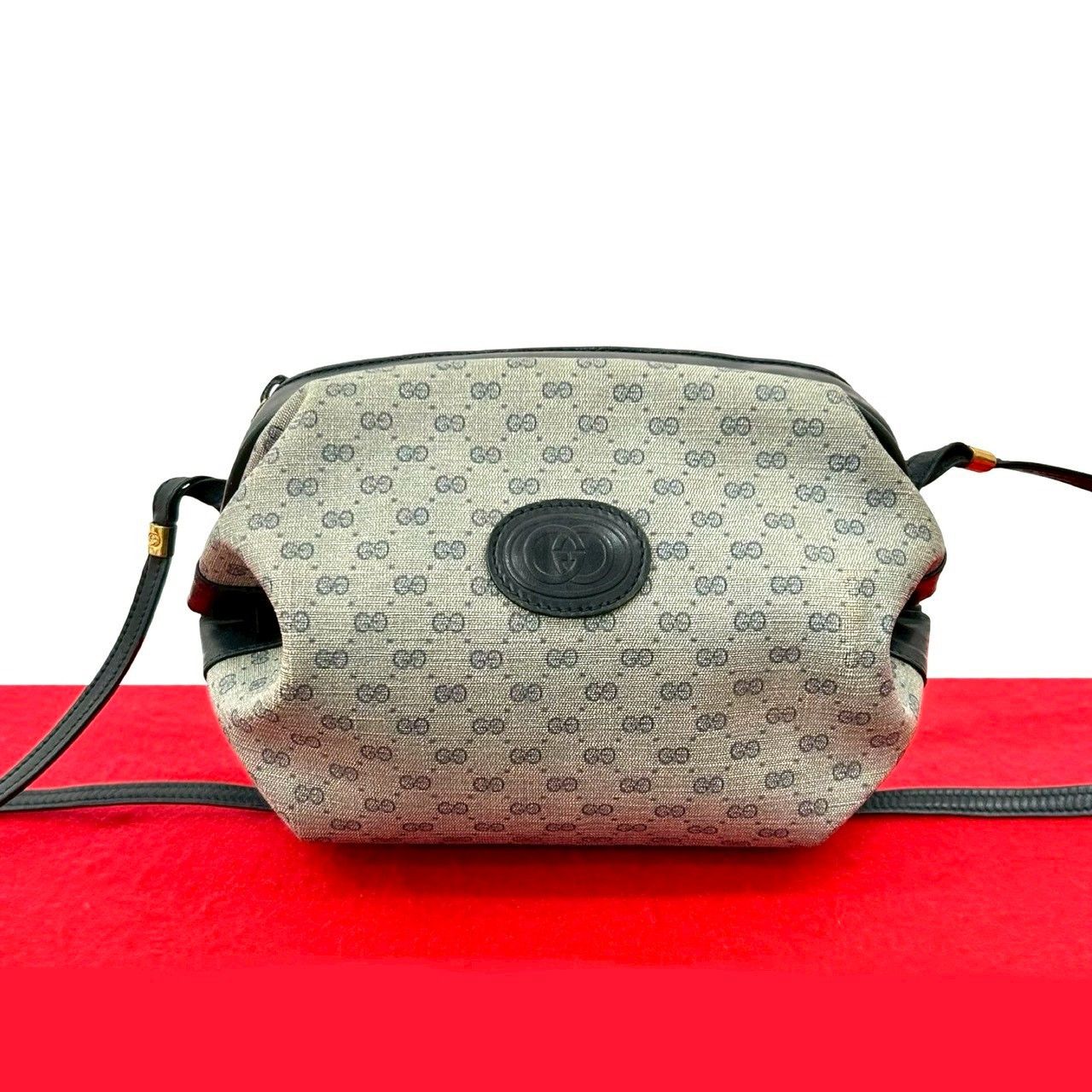 Gucci Gucci Gucci Micro GG Leather Shoulder Bag Leather Shoulder Bag DUTY FREE for USA Size ONE SIZE - 1 Thumbnail