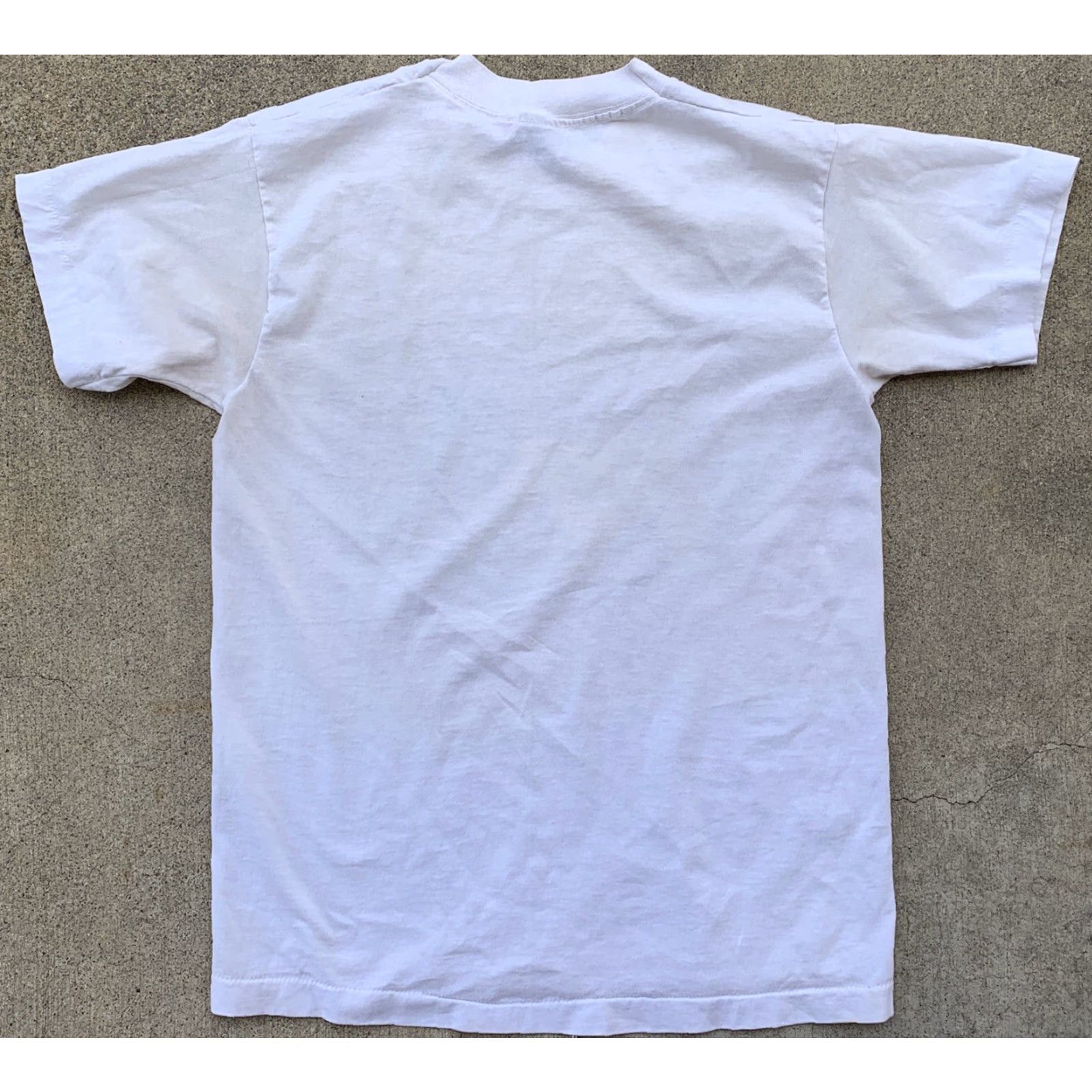 Vintage VINTAGE Tunnel Run 1994 White T-Shirt M Unisex Graphic Tee 50/50 Best Kingsport VA Historic Shirt Mens Womens Size US M / EU 48-50 / 2 - 3 Thumbnail