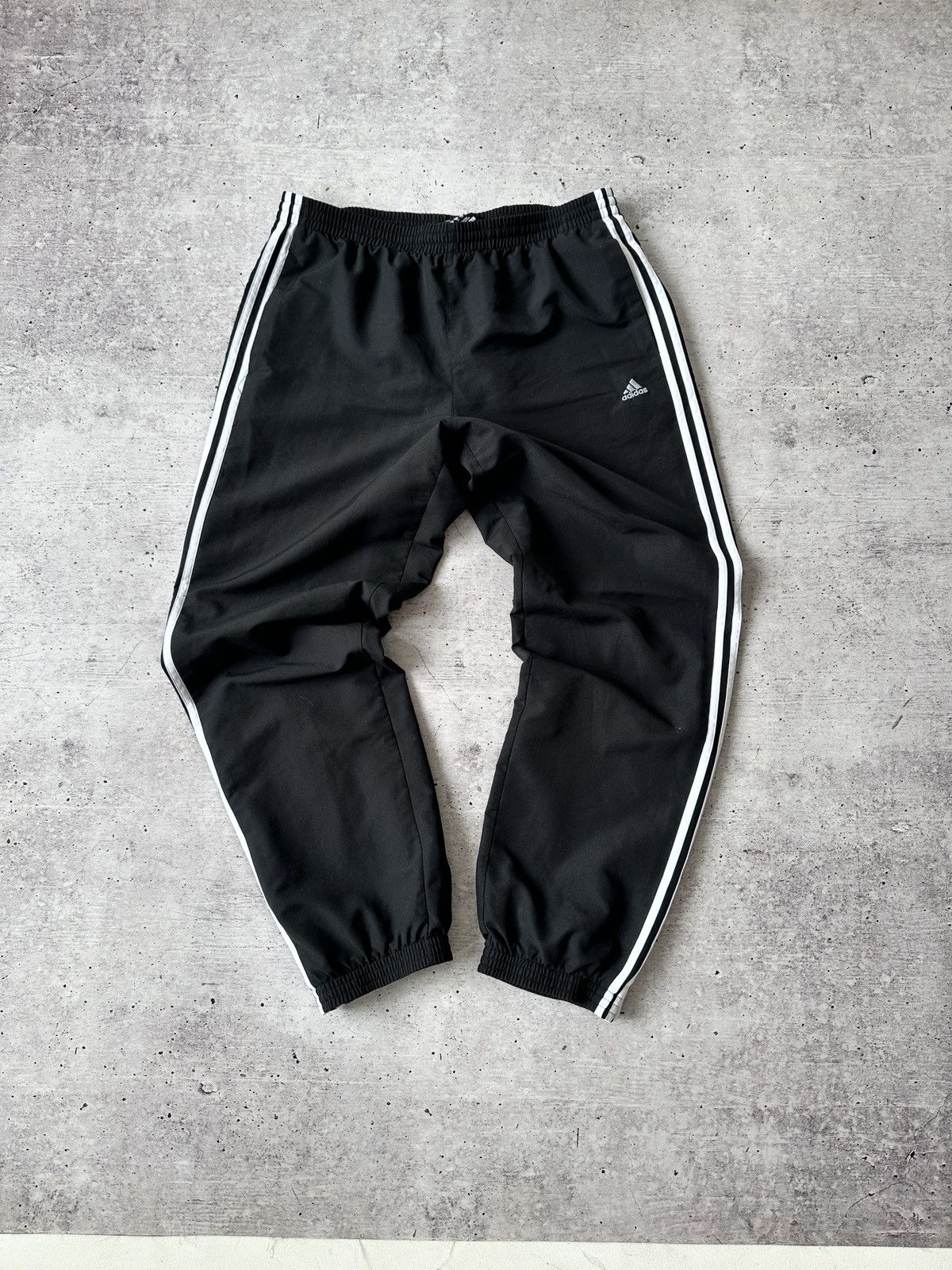 Other Vintage Adidas Baggy Sweatpants Size US 36 / EU 52 - 1 Thumbnail