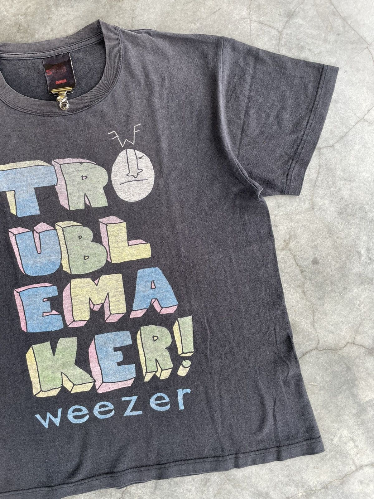 Band Tees Weezer Troublemaker Tour 2008 Naturally Faded Size US M / EU 48-50 / 2 - 3 Thumbnail