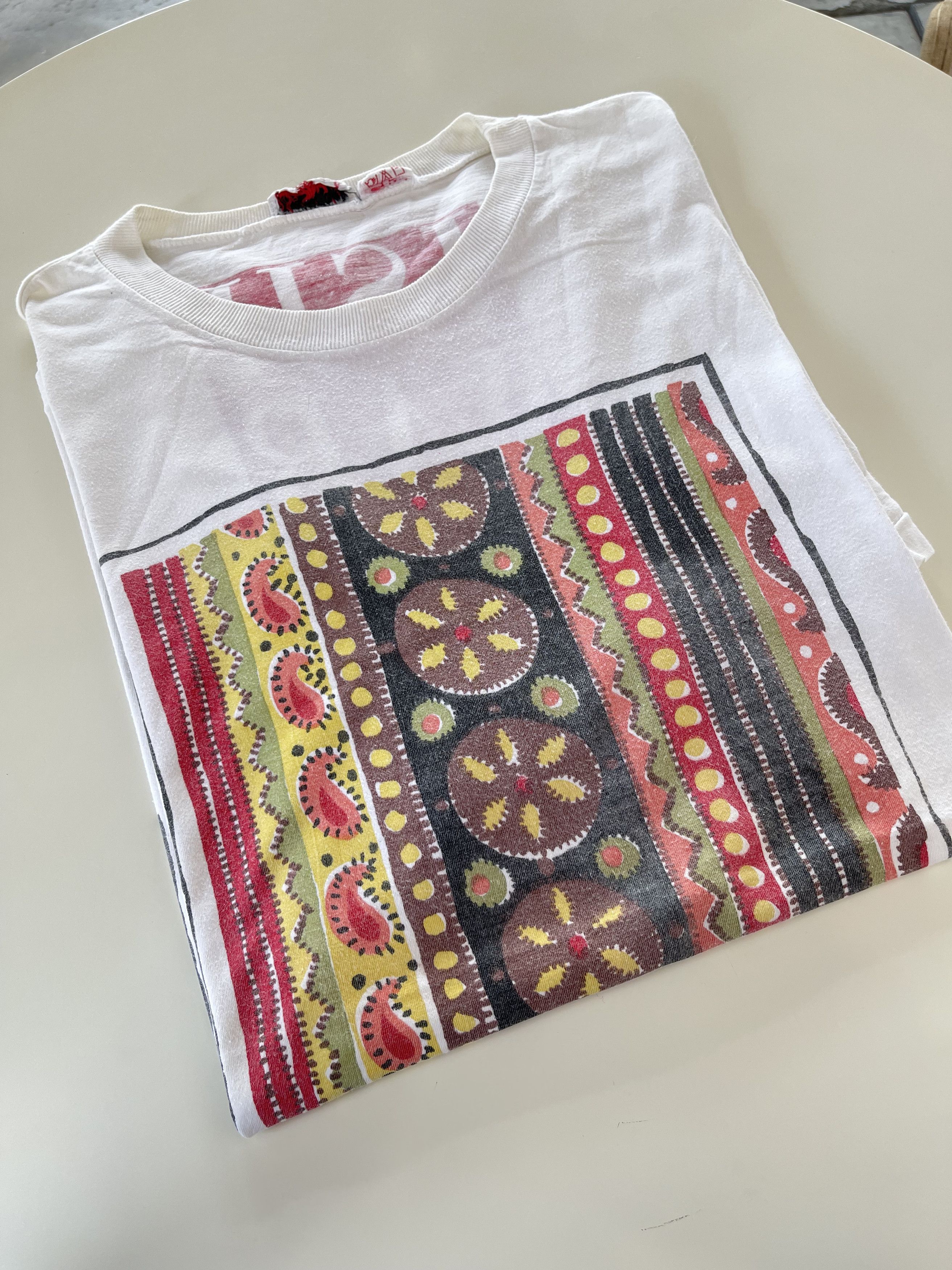 Vintage Vintage ISH WAR PRINTEMPS-ETE 1990 tee Size US XL / EU 56 / 4 - 1 Thumbnail