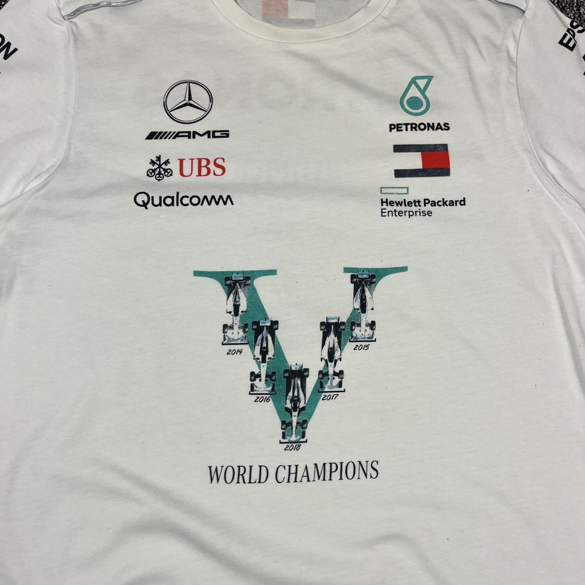 Mercedes-Benz Vintage Mercedes-Benz AMG Petronas F1 Hamilton T-Shirt Size US XL / EU 56 / 4 - 4 Thumbnail