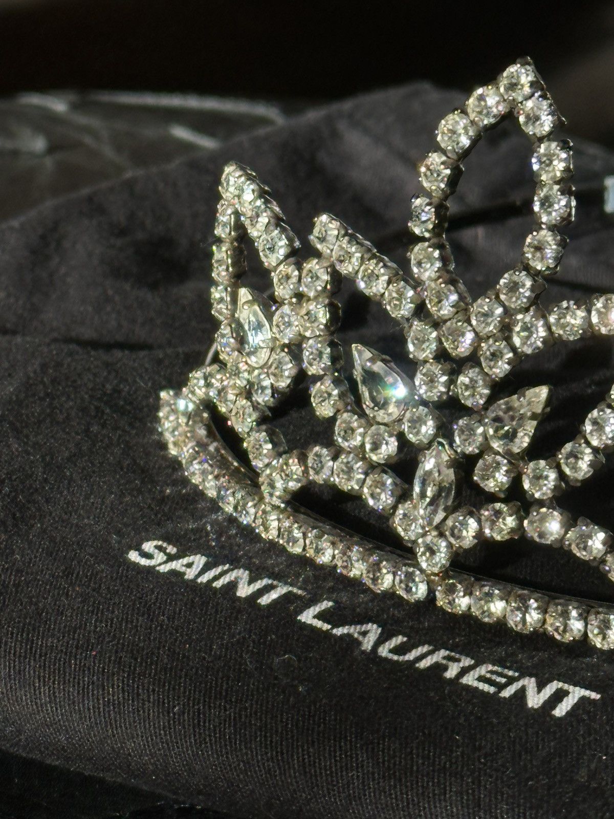 Hedi Slimane × Saint Laurent Paris SAINT LAURANT PARIS 1-5 RUNWAY TIARA HEDI SLIMANE Size ONE SIZE - 3 Thumbnail