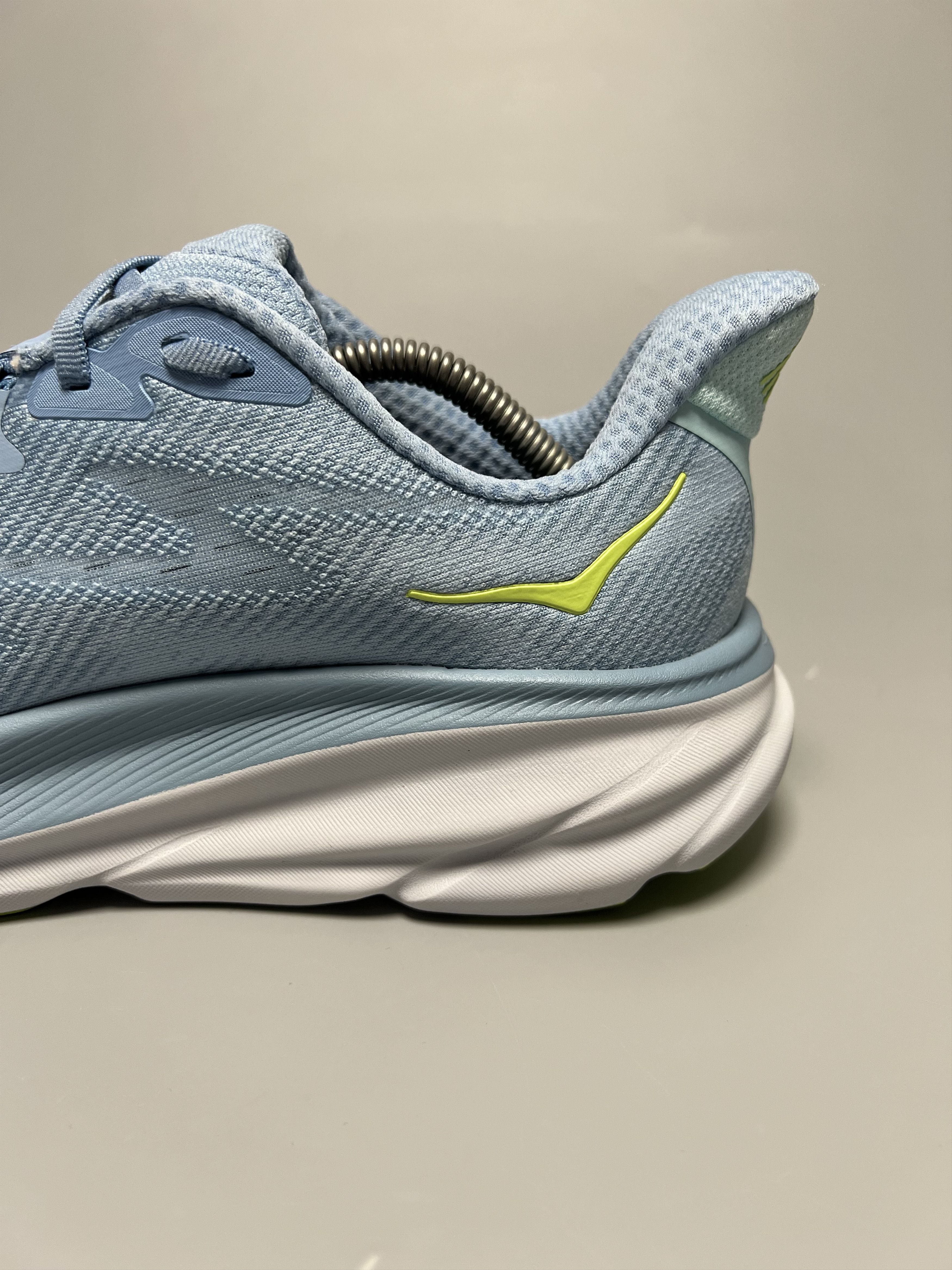 Hoka 10D Hoka One One Clifton 9 Wide Running Shoes Walking Gym Size US 10 / IT 40 - 11 Thumbnail