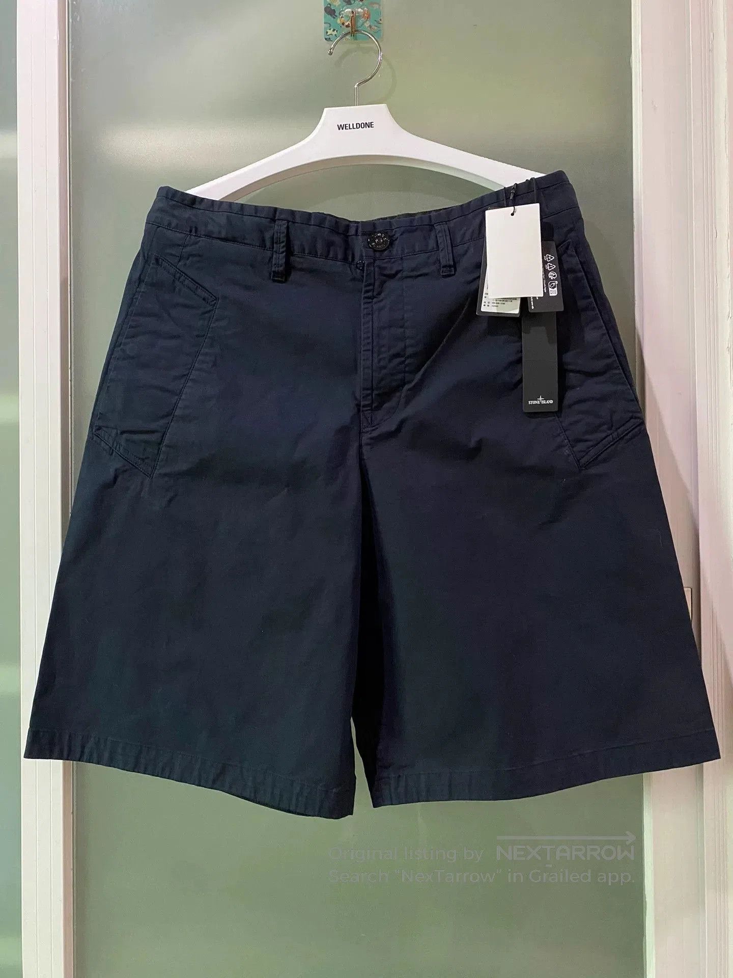 Stone Island Stone Island Classic Logo Shorts. Size US 30 / EU 46 - 1 Thumbnail