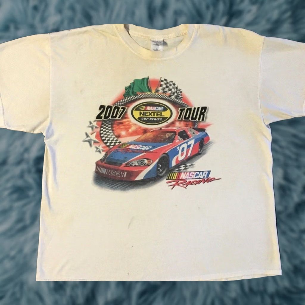 NASCAR VINTAGE NASCAR Shirt L White 90s Grunge Biker Cars Racing Distressed All Over Print Mens XL Size US L / EU 52-54 / 3 - 1 Thumbnail