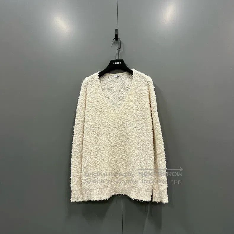 Loewe Loewe Beige Back Logo Knit Sweater Size M / US 6-8 / IT 42-44 - 1 Thumbnail