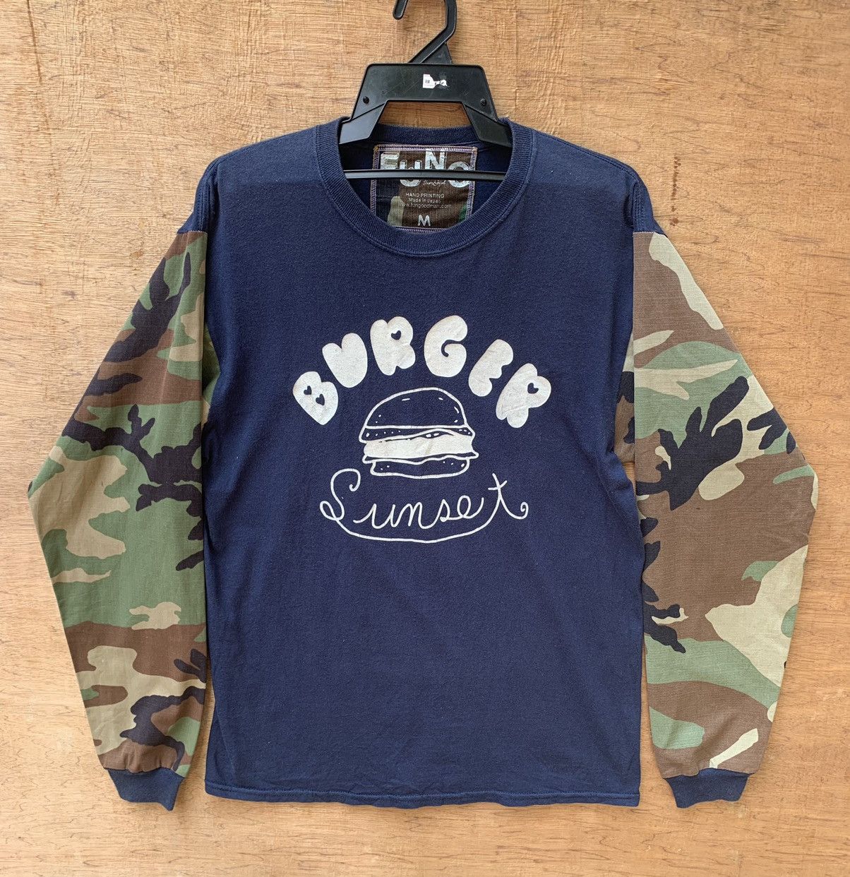 Japanese Brand Fung Burger Hand Printing Made In JAPAN Camo Sleeve Shirt Size US M / EU 48-50 / 2 - 2 Thumbnail