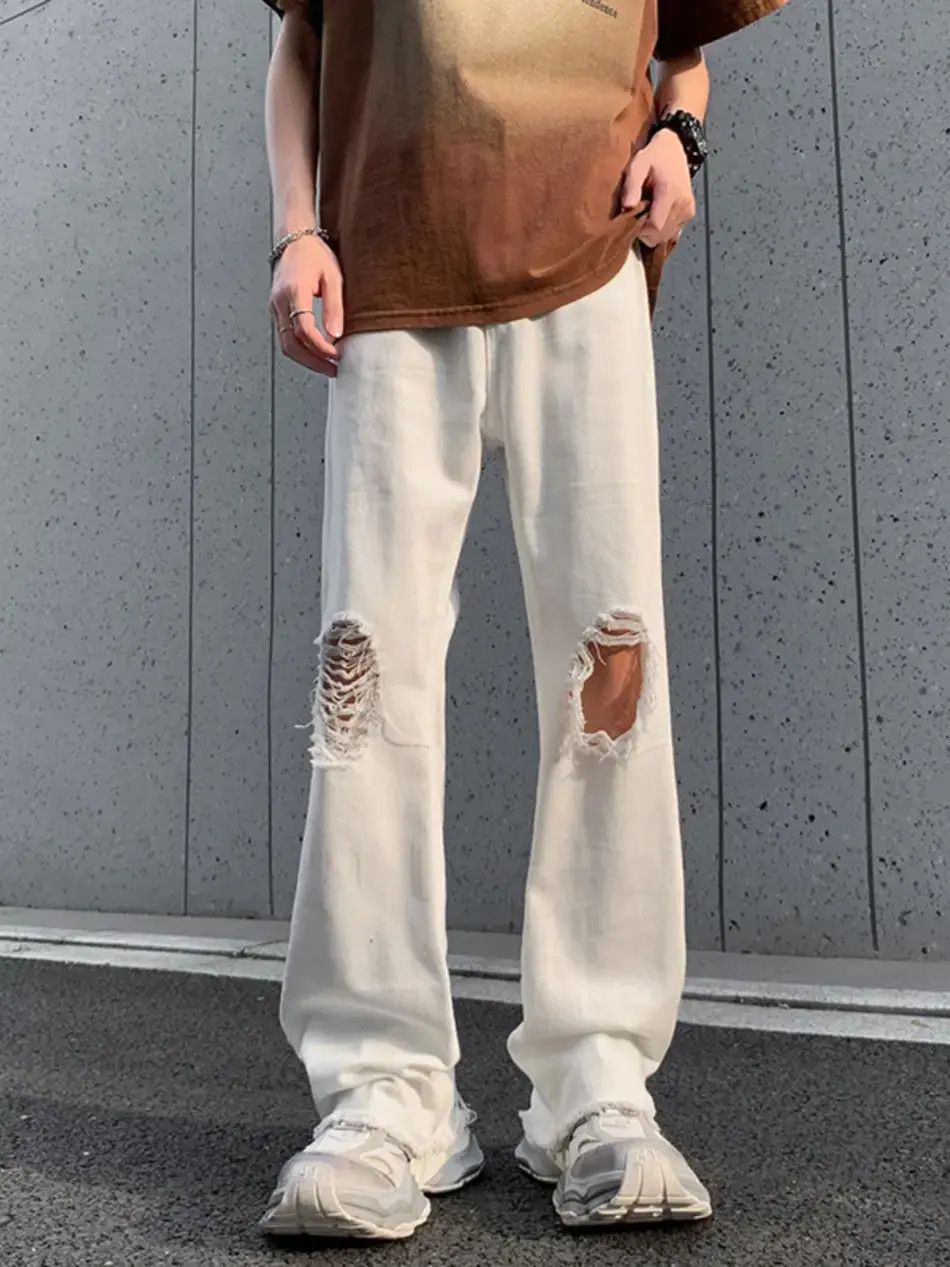 Japanese Brand Loose straight leg slightly flared distressed jeans Size US 32 / EU 48 - 1 Thumbnail