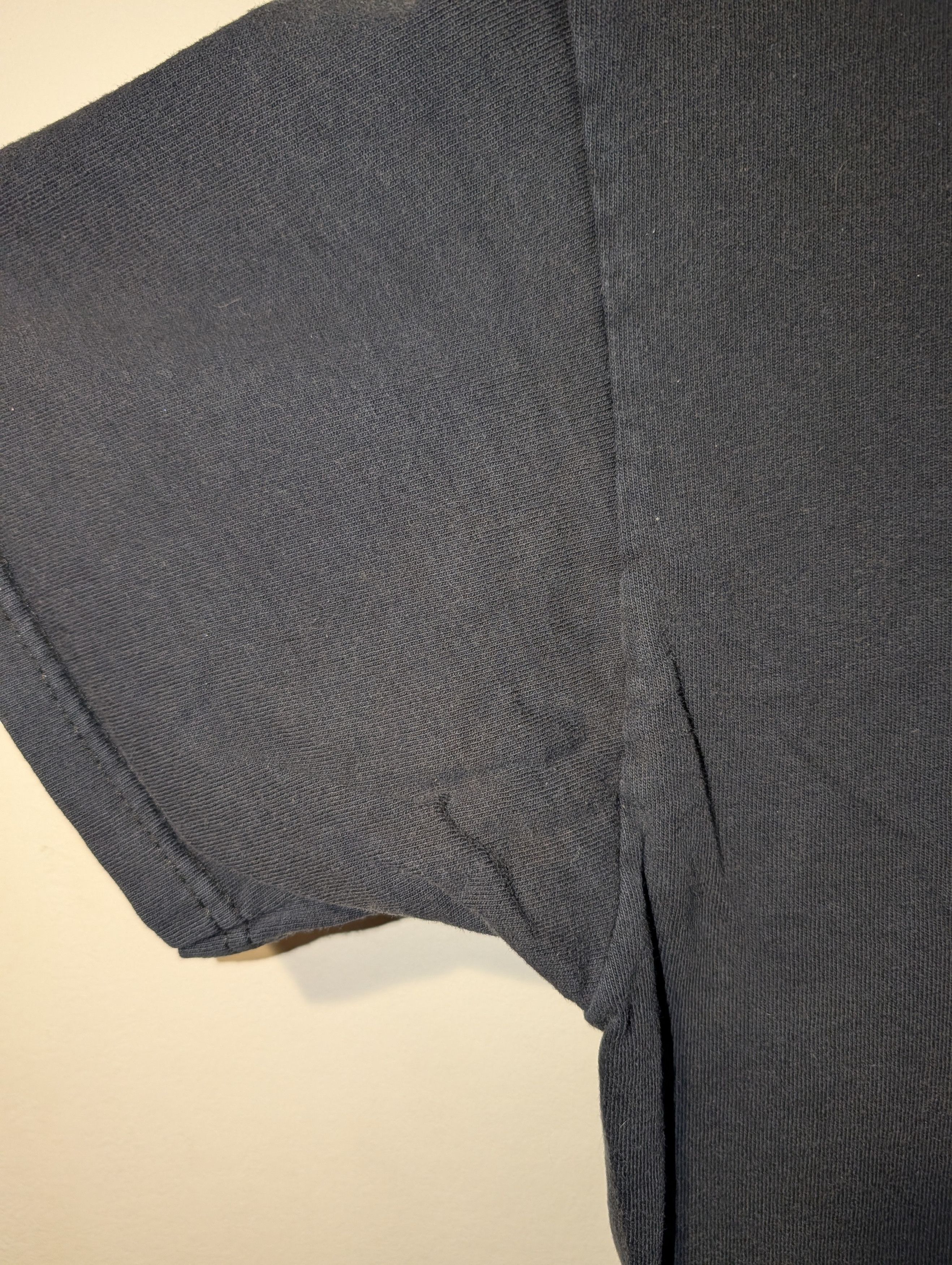 Gildan VTG The Eye Horror Jessica Alba 2006 Movie Promo Saw T-Shirt Size US XL / EU 56 / 4 - 6 Thumbnail