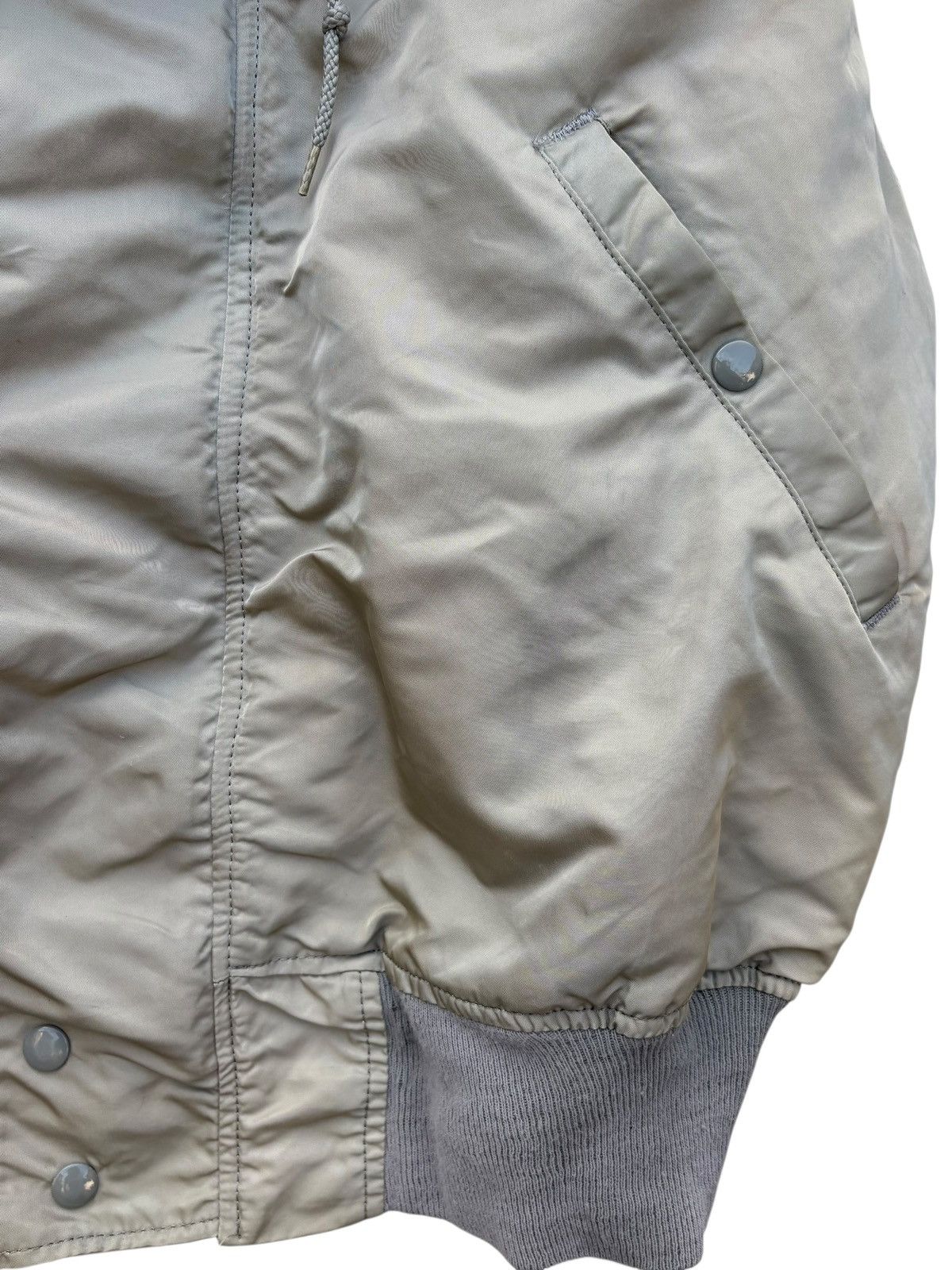 Alpha Industries Vintage Alpha Industries Bombers Hoodie Flight Jacket Size US M / EU 48-50 / 2 - 12 Thumbnail