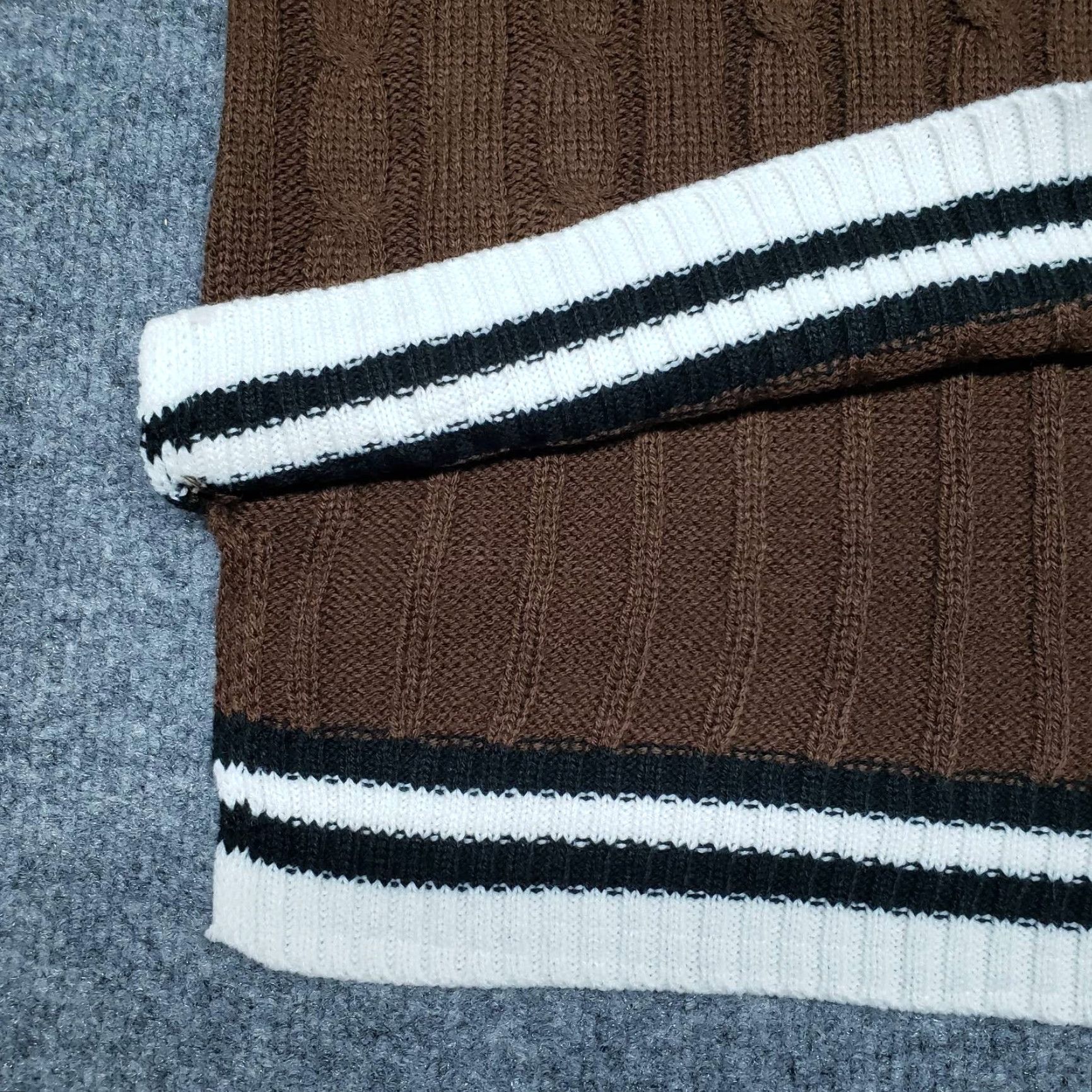 Vintage Rue21 Sweater Womens XS Brown Striped Long Sleeve V-Neck Cable Knit Pullover New Size XS / US 0-2 / IT 36-38 - 5 Thumbnail
