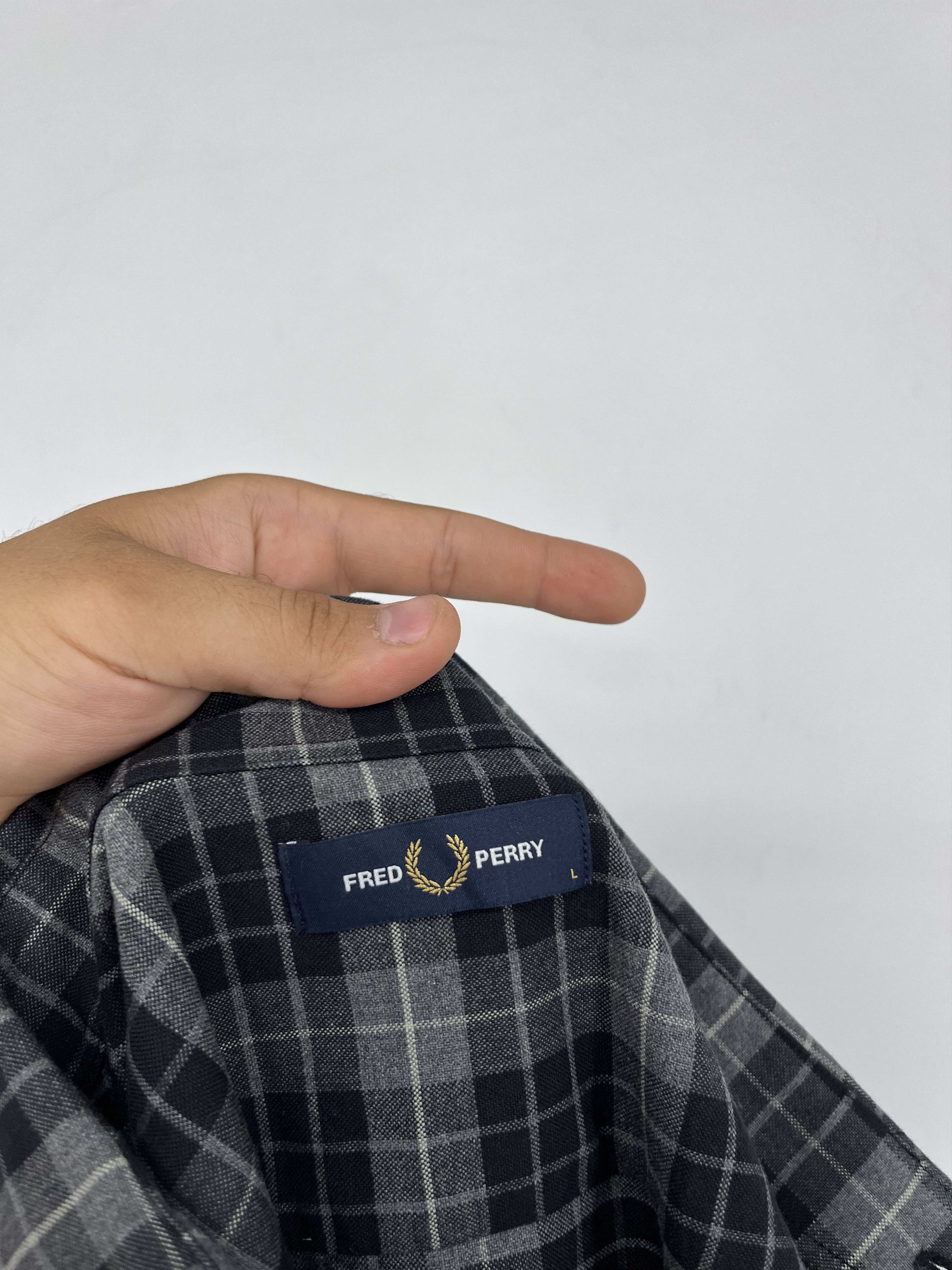 Fred Perry × Vintage Vintage Men’s Fred Perry Button Up Shirt Streetwear Casual Size US L / EU 52-54 / 3 - 9 Thumbnail