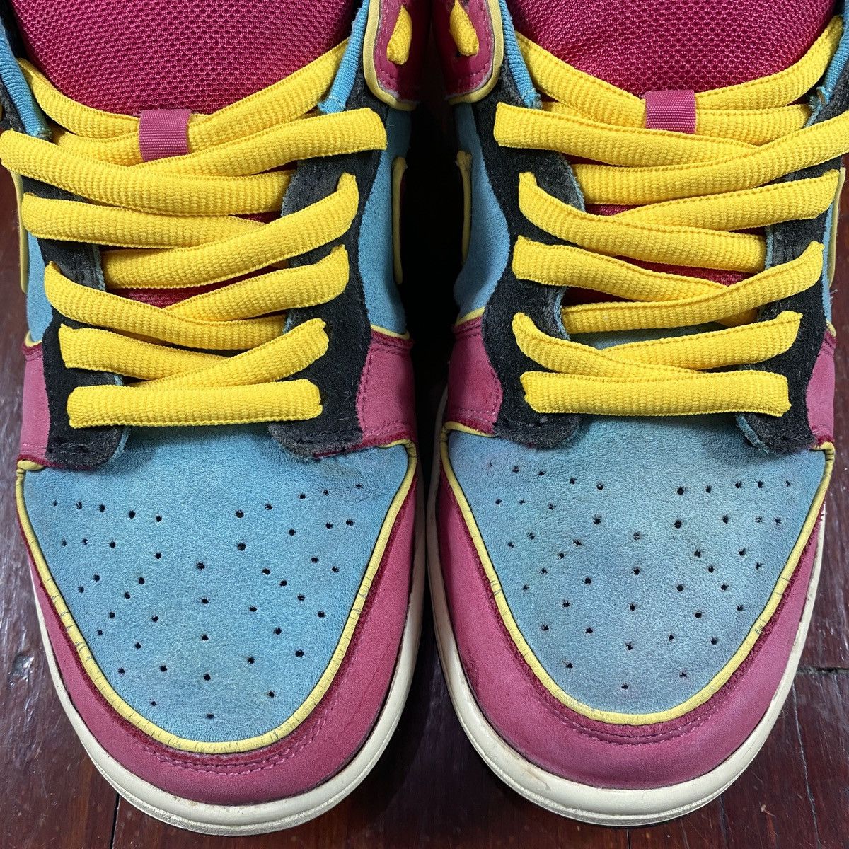 Nike SB Dunk Low Ms. Pacman 2008 Size US 8 / EU 41 - 5 Thumbnail