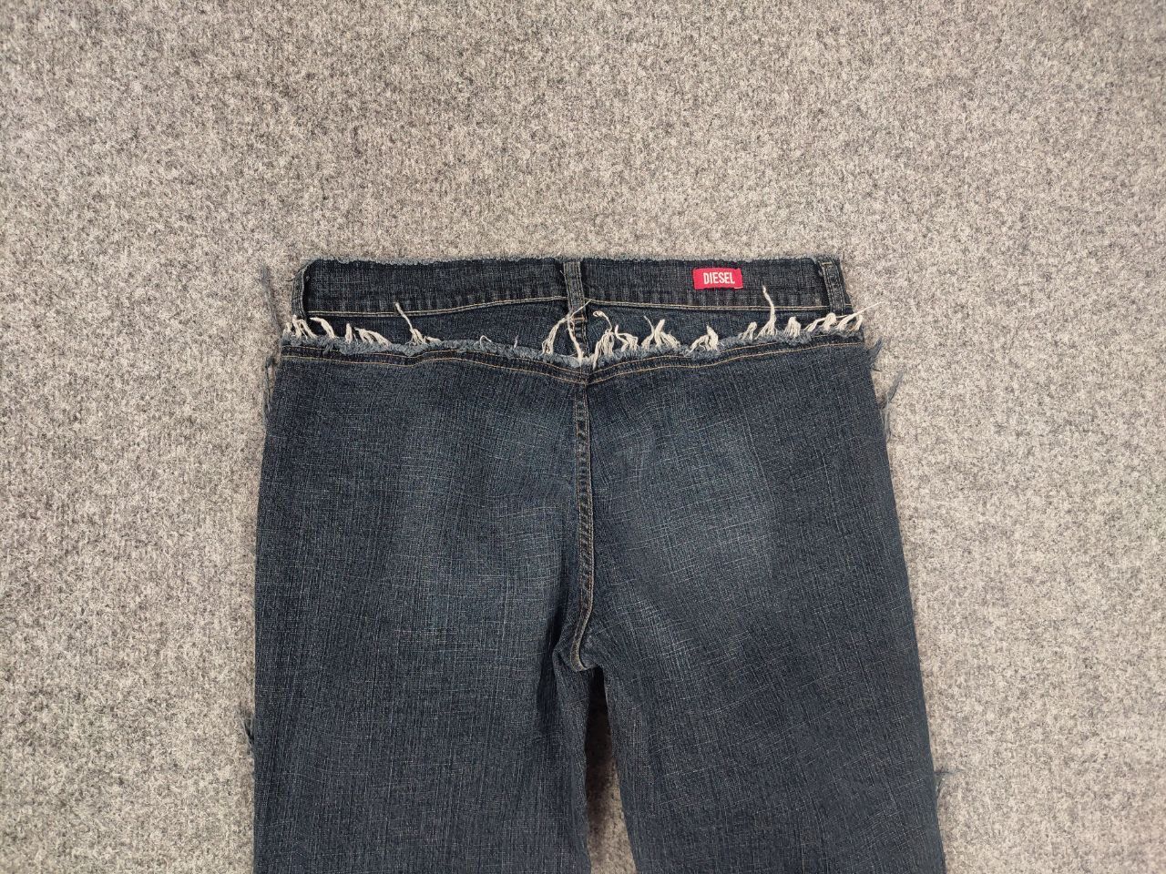 Diesel Rare Vintage Diesel Distressed Denim Flared Jeans Y2k Style Size 32" / US 10 / IT 46 - 11 Thumbnail
