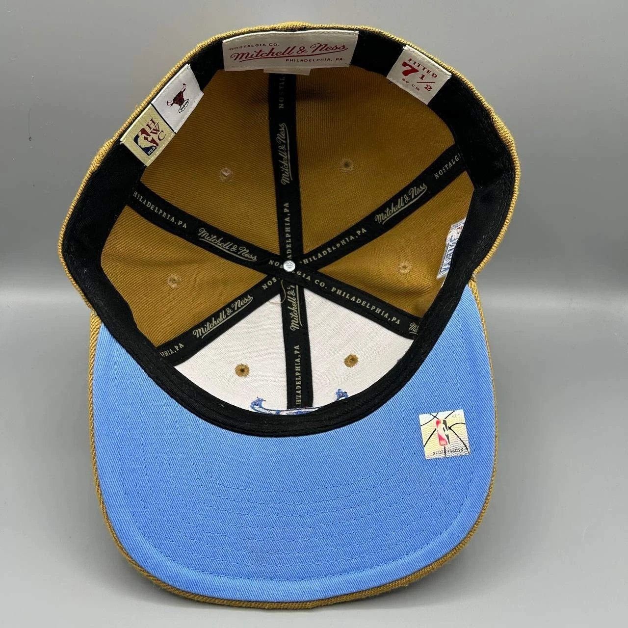 Mitchell & Ness Chicago Bulls Windy City NBA Hat Men 7 1/2 Fitted Cap HWC Size ONE SIZE - 2 Thumbnail