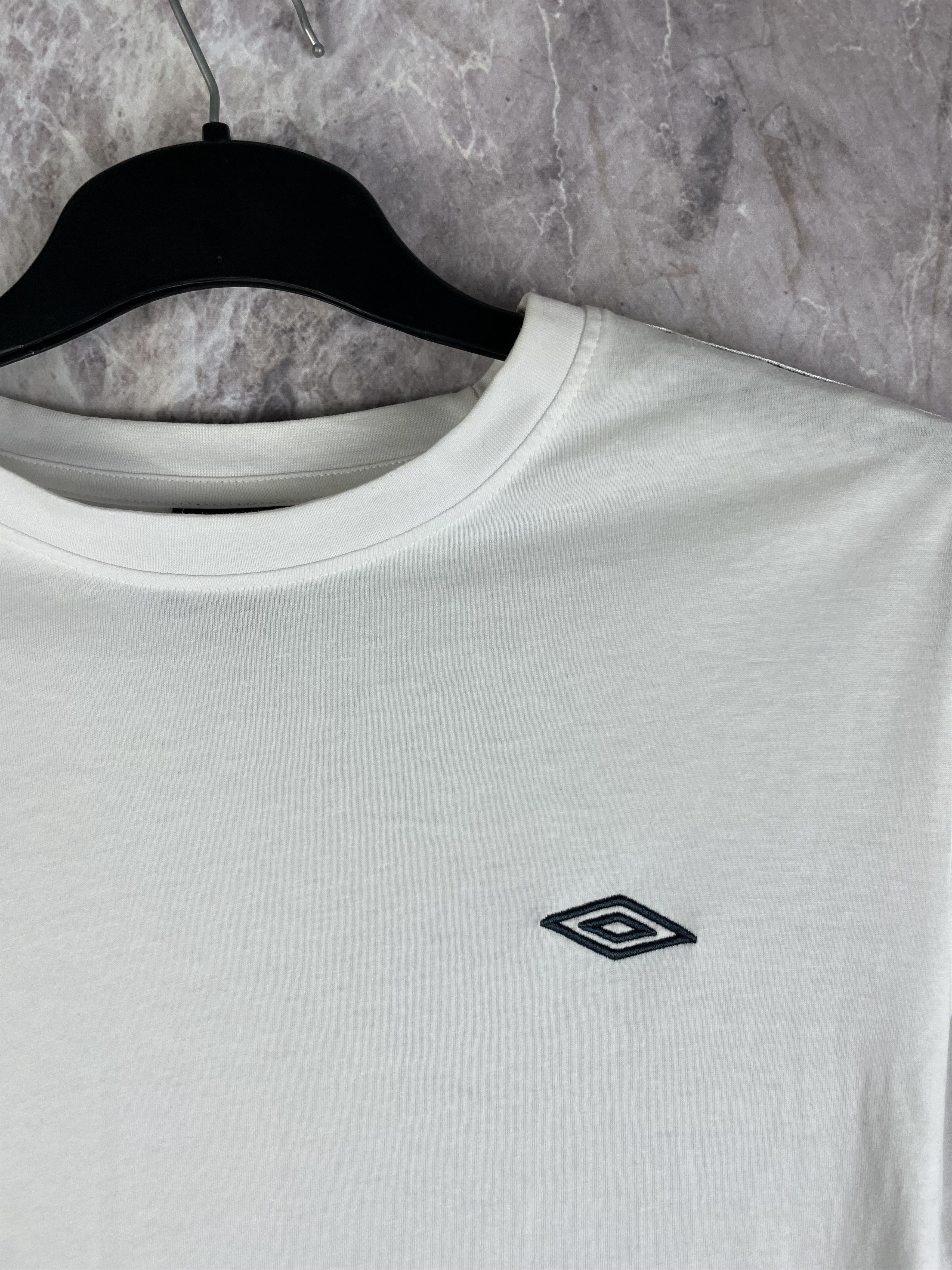 Umbro Umbro vintage short sleeve t-shirt y2k Size US XL / EU 56 / 4 - 4 Thumbnail