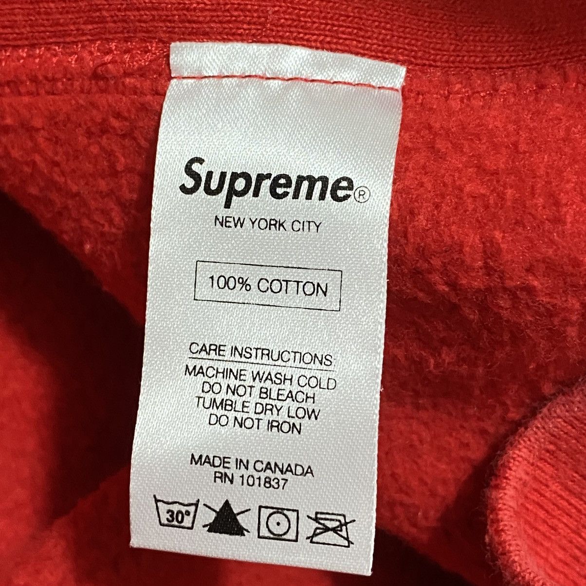 Supreme FW16 SUPREME 3M REFLECTIVE SMAL LOGO HOODIE Size US M / EU 48-50 / 2 - 8 Thumbnail