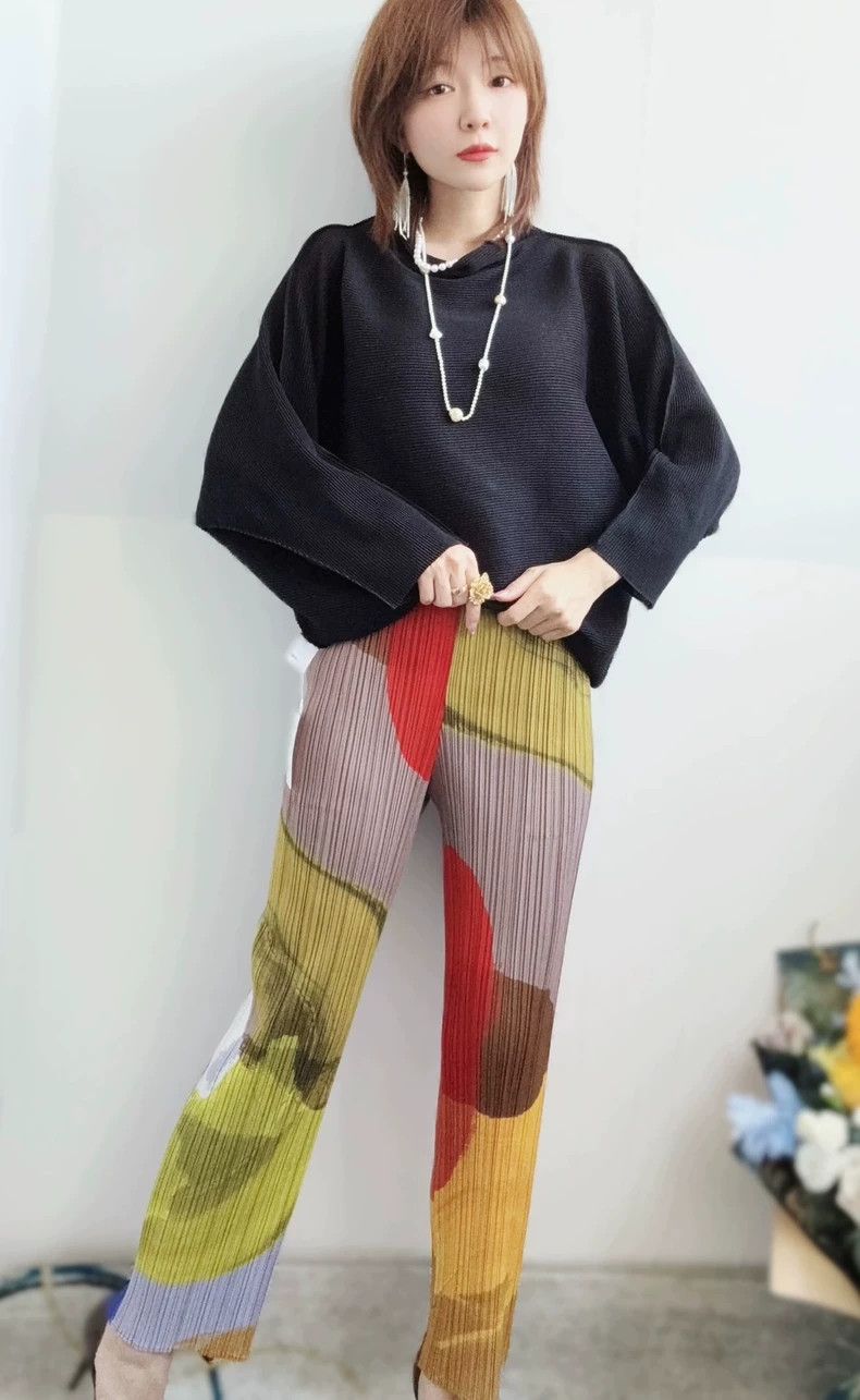 Other Issey Miyake size:2 Color-blocked pleated pants Size 30" / US 8 / IT 44 - 1 Thumbnail