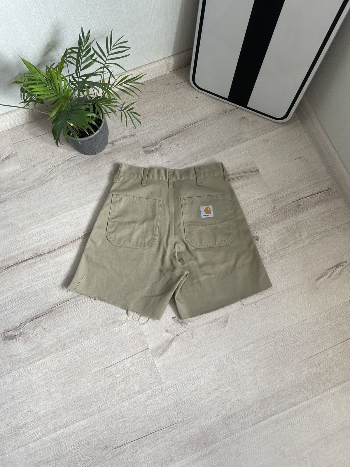 Carhartt × Vintage Vintage Carhartt Simple Bermuda Shorts With Logo Y2k Workwea Size 27" / US 4 / IT 40 - 1 Thumbnail