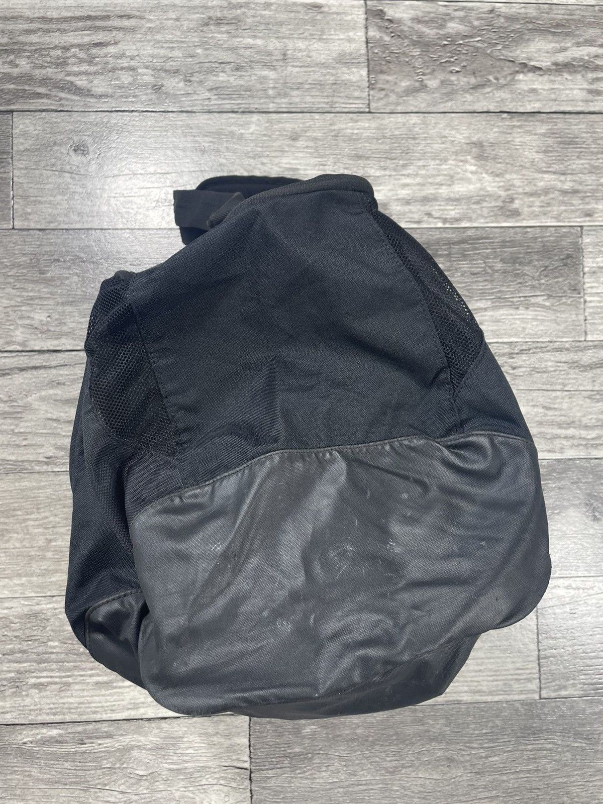 Nike Vintage Nike 2000s Sportswear Gym Big Bag Size ONE SIZE - 9 Thumbnail