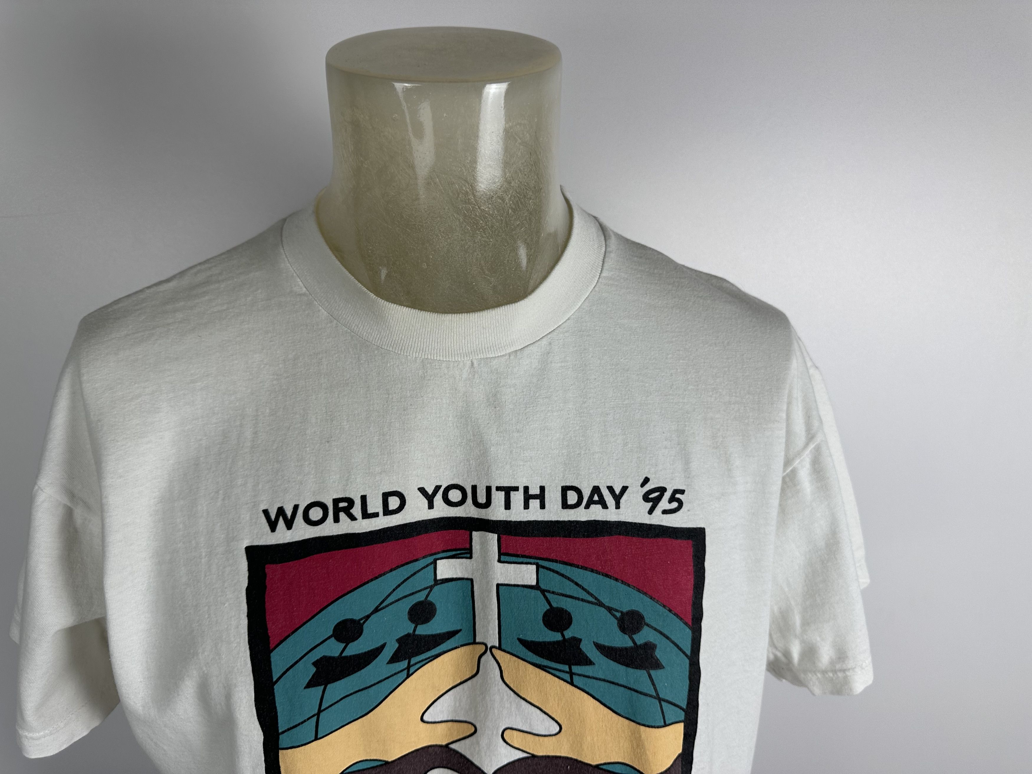 Vintage Vintage World Youth Day 1995 T Shirt Size M Size US M / EU 48-50 / 2 - 2 Thumbnail