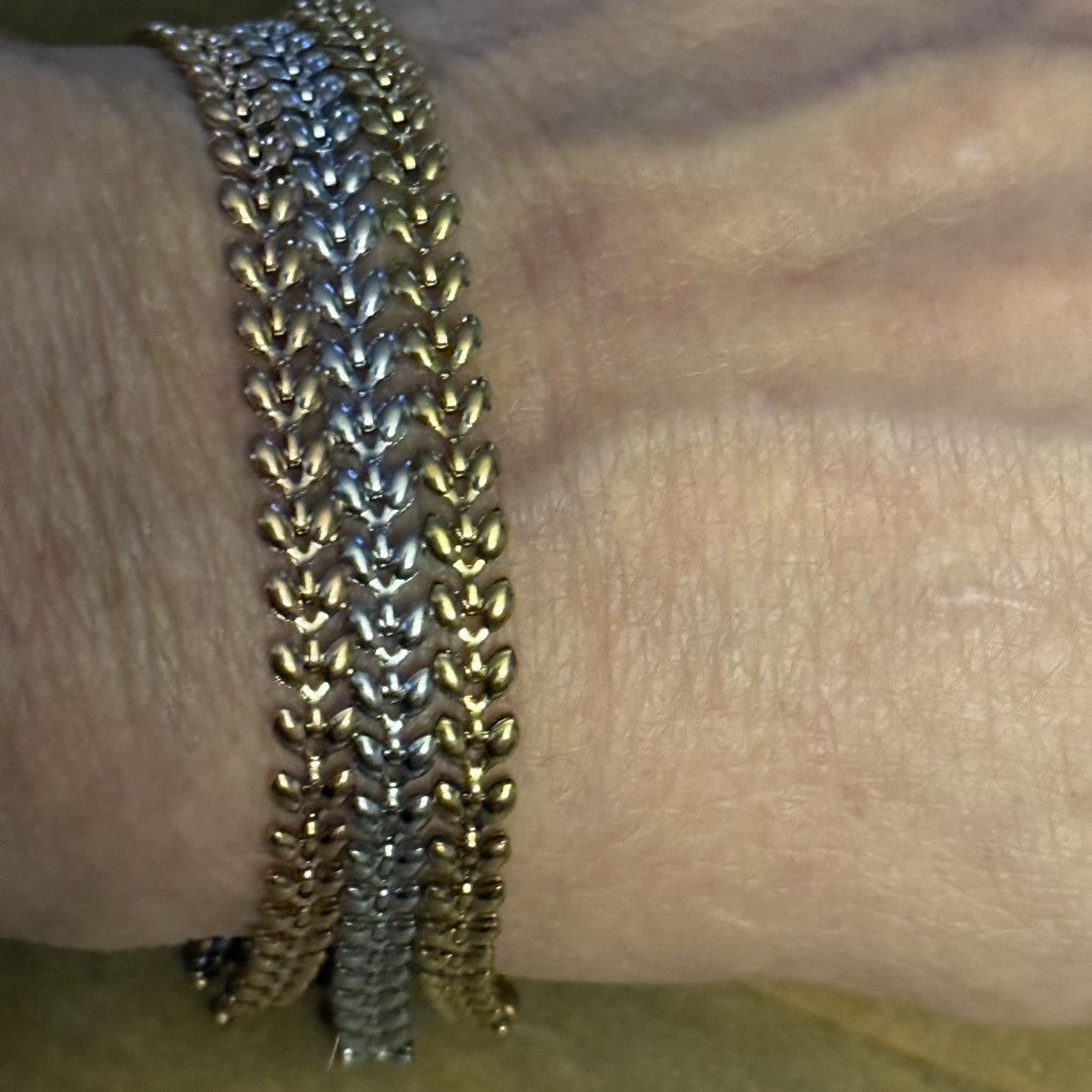 Other Tricolor triple strand chain bracelet Size ONE SIZE - 4 Thumbnail