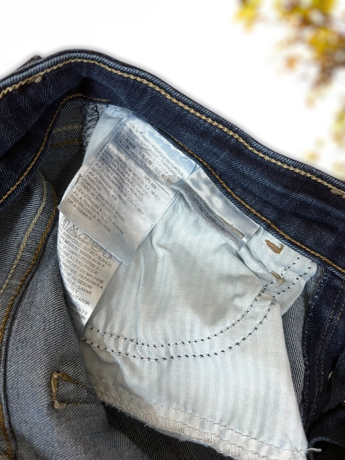 Levi's Levi’s High Rise Skinny jeans size W26 L34 Size 26" / US 2 / IT 38 - 6 Thumbnail