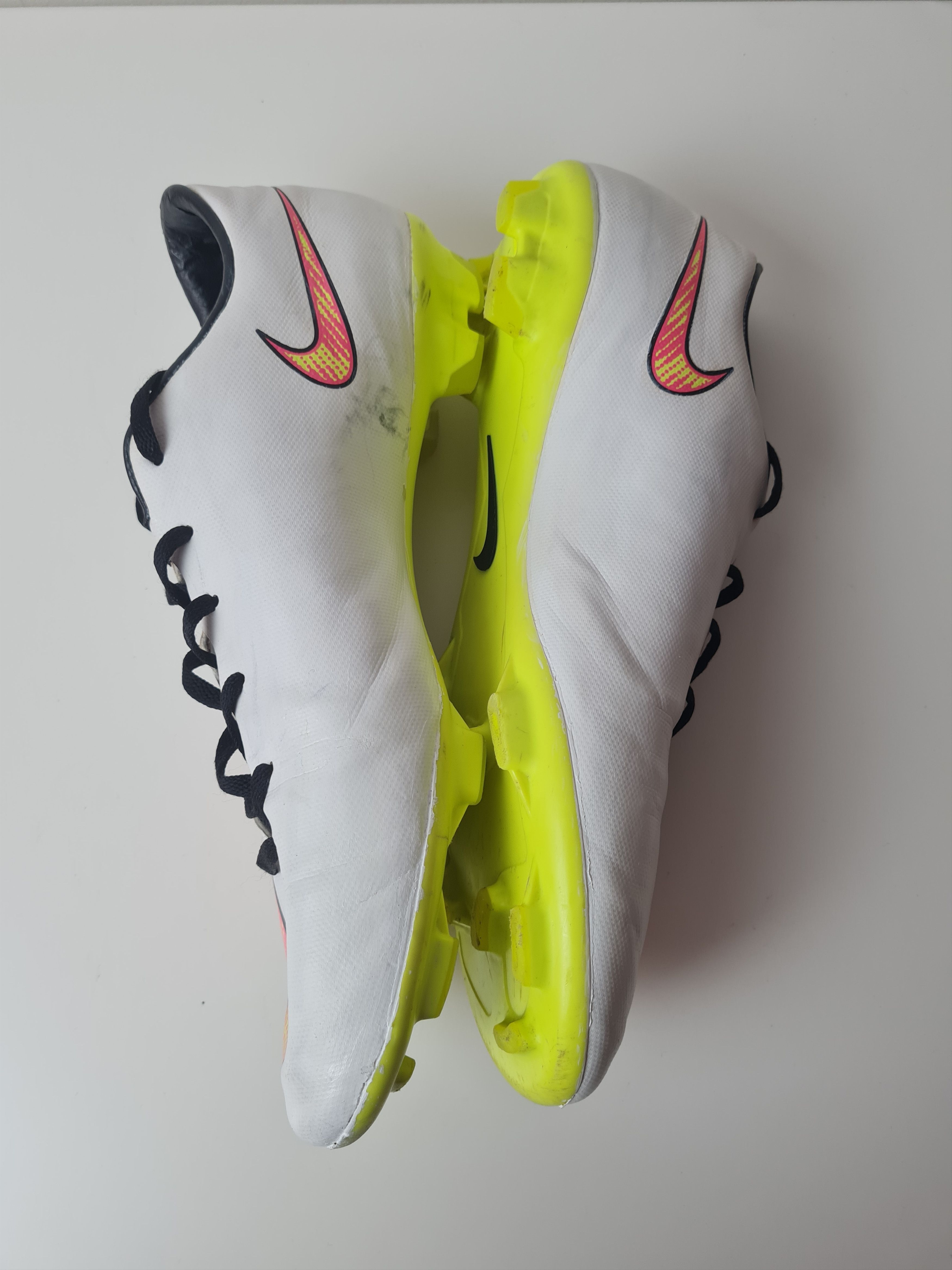 Nike Football Nike Mercurial Victory V FG White Volt Hyper Size US 12.5 / EU 45-46 - 12 Thumbnail