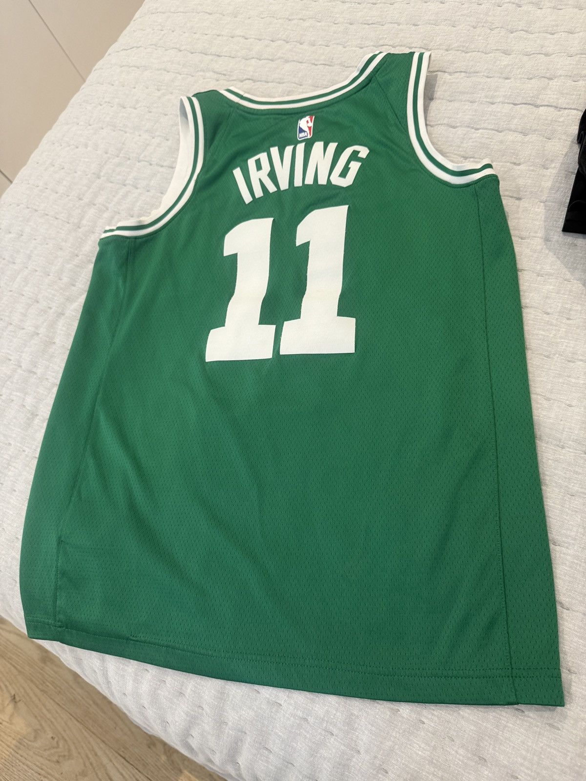 Nike Kyrie Irving Boston Celtics jersey size 44 M Size US S / EU 44-46 / 1 - 3 Thumbnail