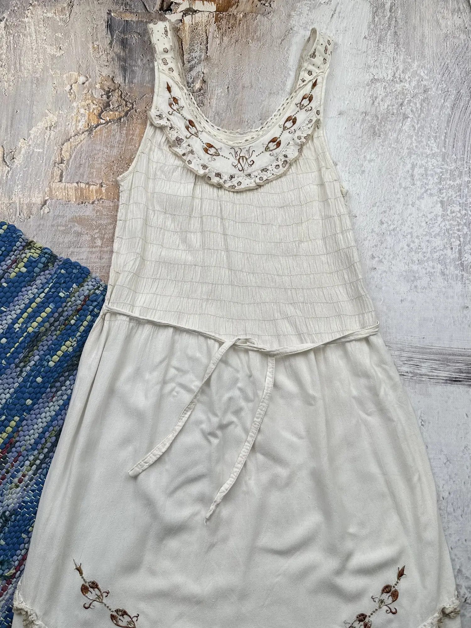 Japanese Brand Vintage Minimalist Dress With Embroidery A347(302) Size M / US 6-8 / IT 42-44 - 2 Thumbnail