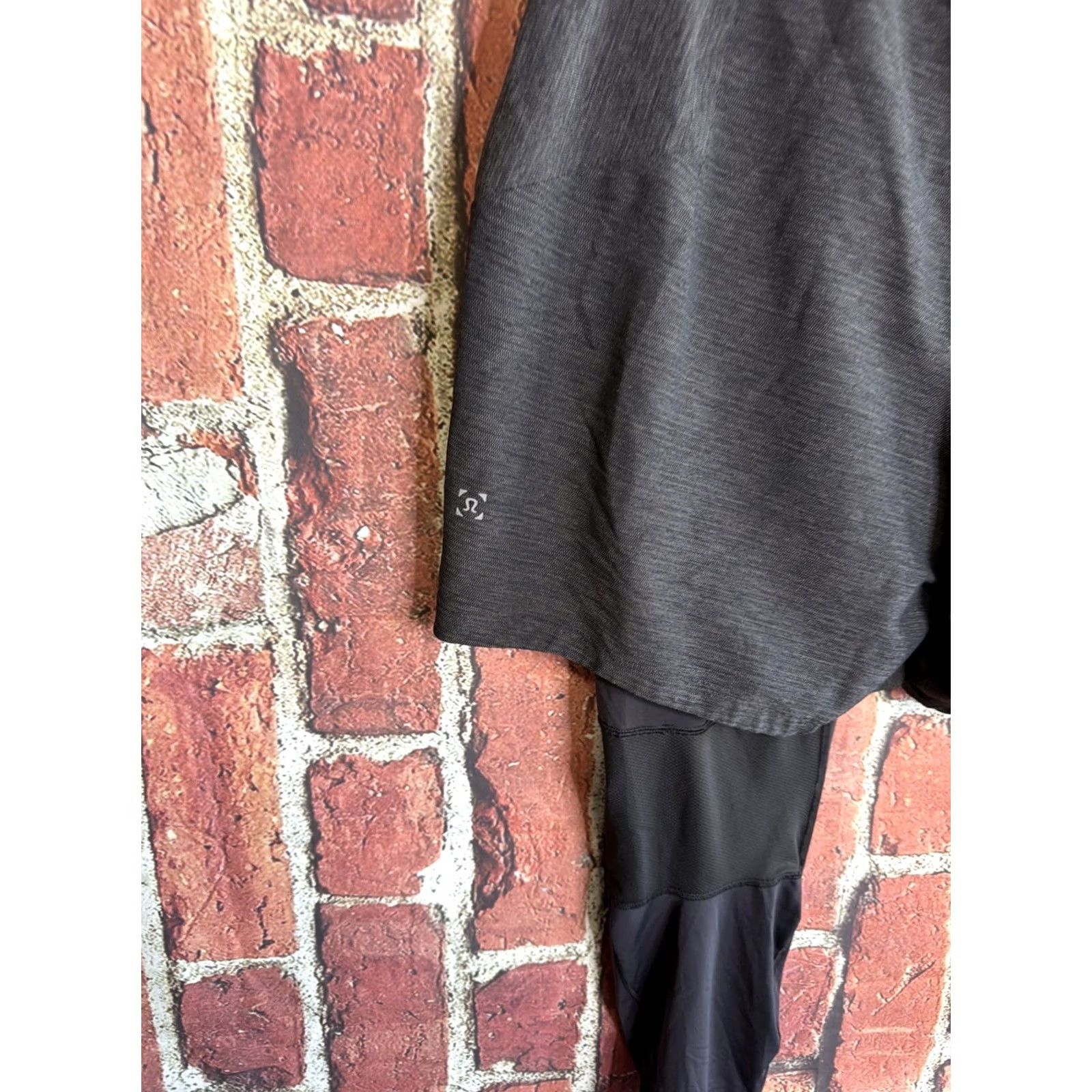 Lululemon Lululemon Shorts Hybrid Tight Gray Active Expert Yoga Gym Running Mens Sz L Size US 33 - 4 Thumbnail