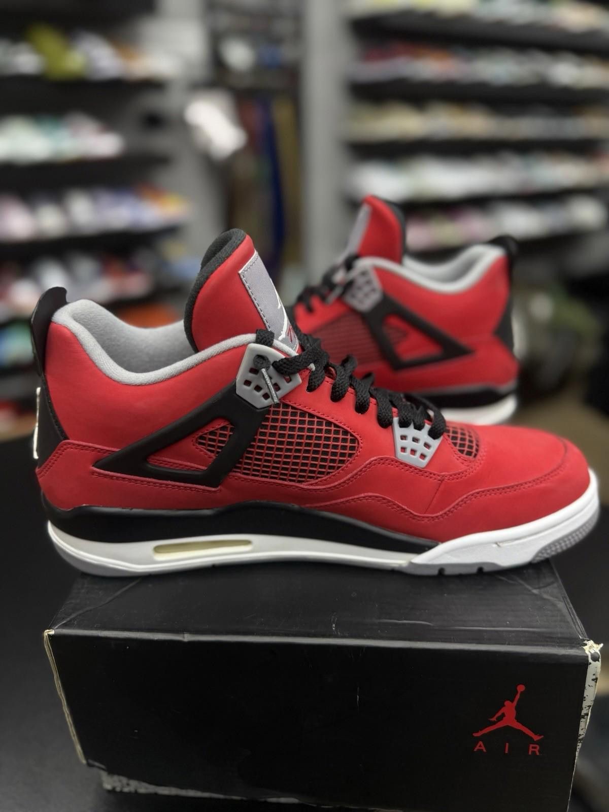Jordan Brand Nike Air Jordan Retro 4 Toro Bravo (308497-603) Size 12 Men Size US 12 / EU 45 - 11 Thumbnail
