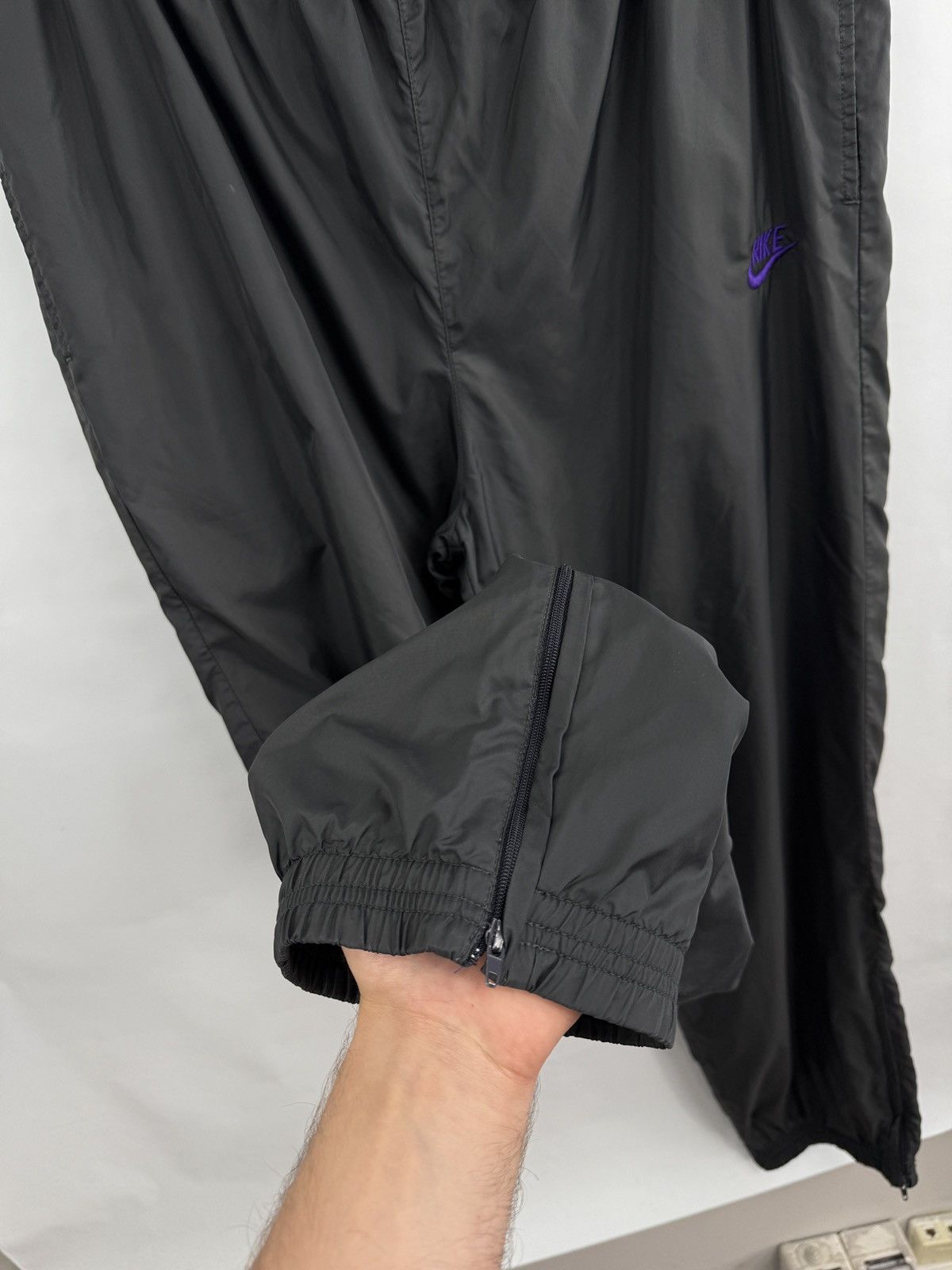 Nike 🇺🇸 Vintage 80s Nike Nylon Track Pants Y2K Rare Retro Hype Size US 36 / EU 52 - 7 Thumbnail