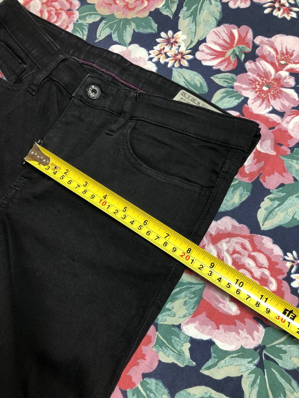 Diesel Denim Diesel jeans luxury avant garde vintage streetwear Size US 30 / EU 46 - 12 Thumbnail