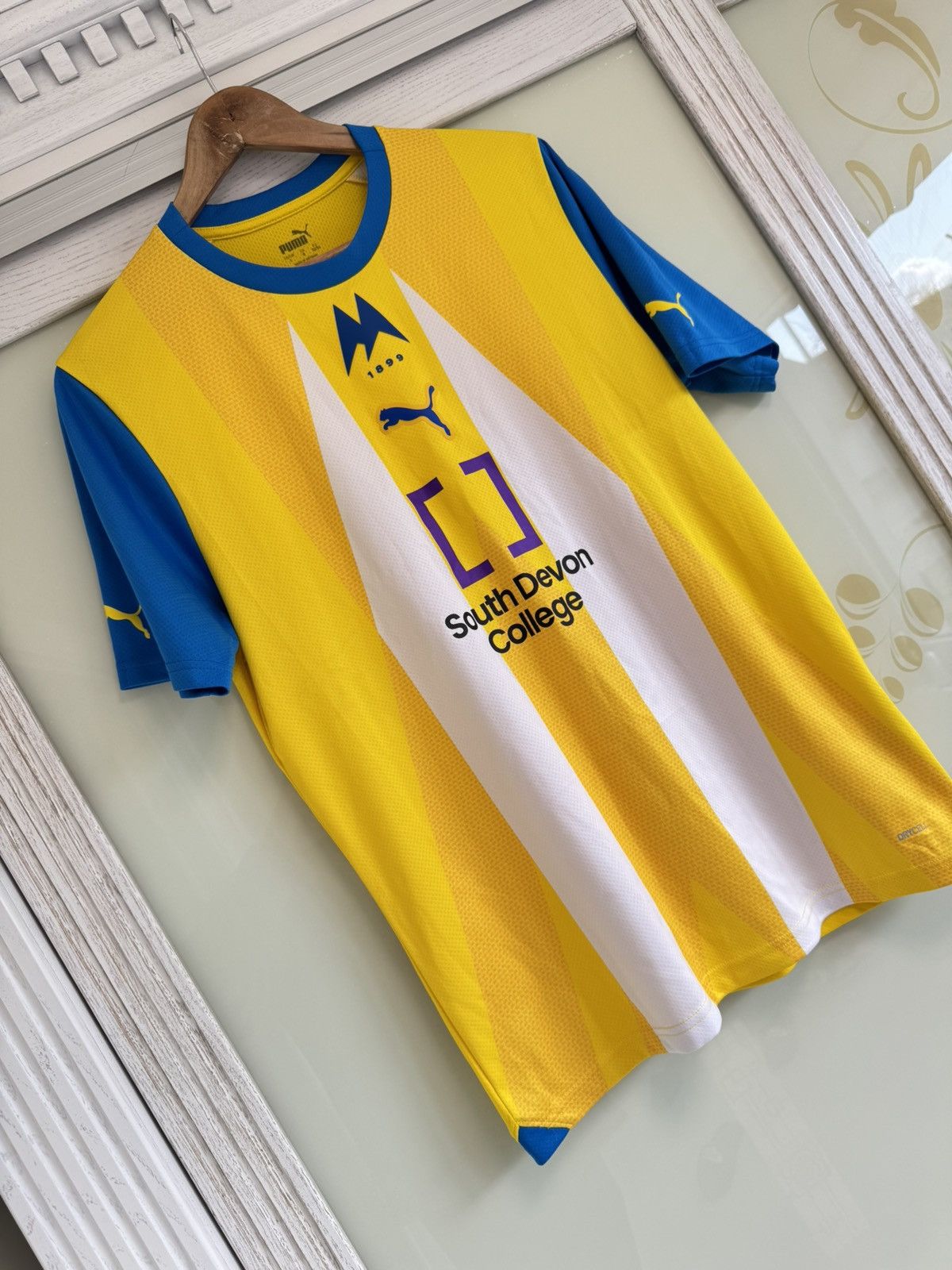 Puma Torquay United 2023-2024 Home Soccer Jersey Football Shirt Size US L / EU 52-54 / 3 - 4 Thumbnail