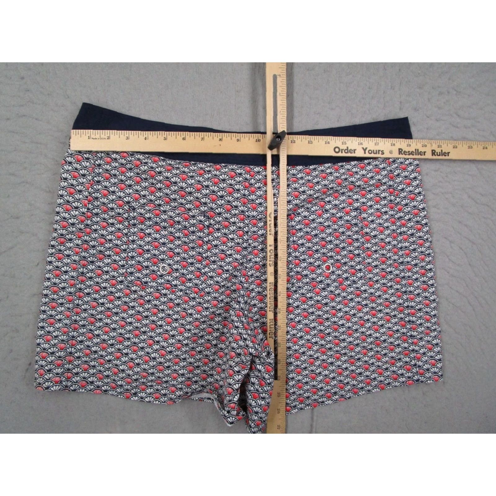 Tommy Bahama TOMMY BAHAMA Men Blue Paradise Provencial 5" Swim Trunks Trunks Size US 33 - 6 Thumbnail