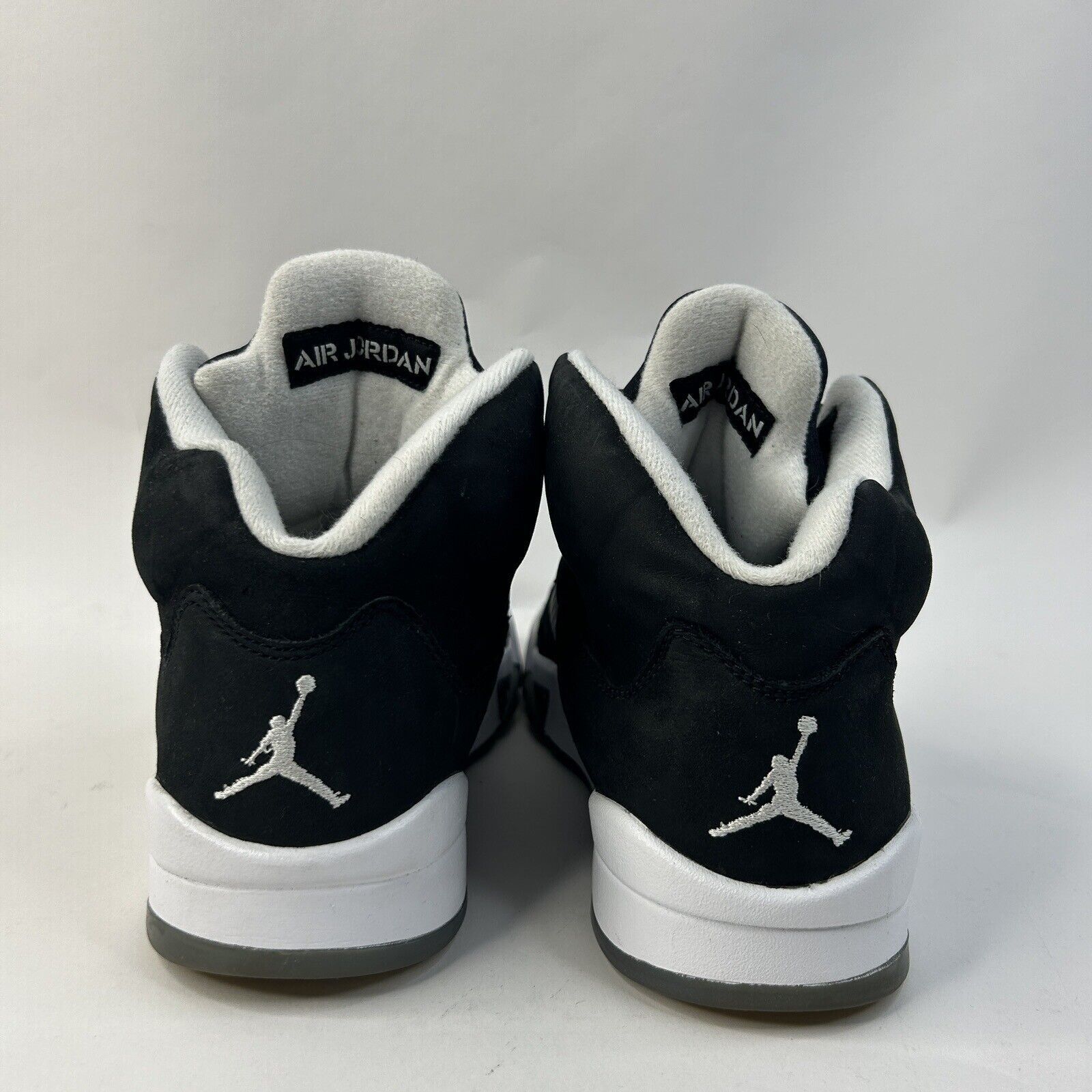 Nike Nike Air Jordan 5 Retro “Moonlight/Oreo” 2024 Size US 7.5 / EU 40-41 - 5 Thumbnail