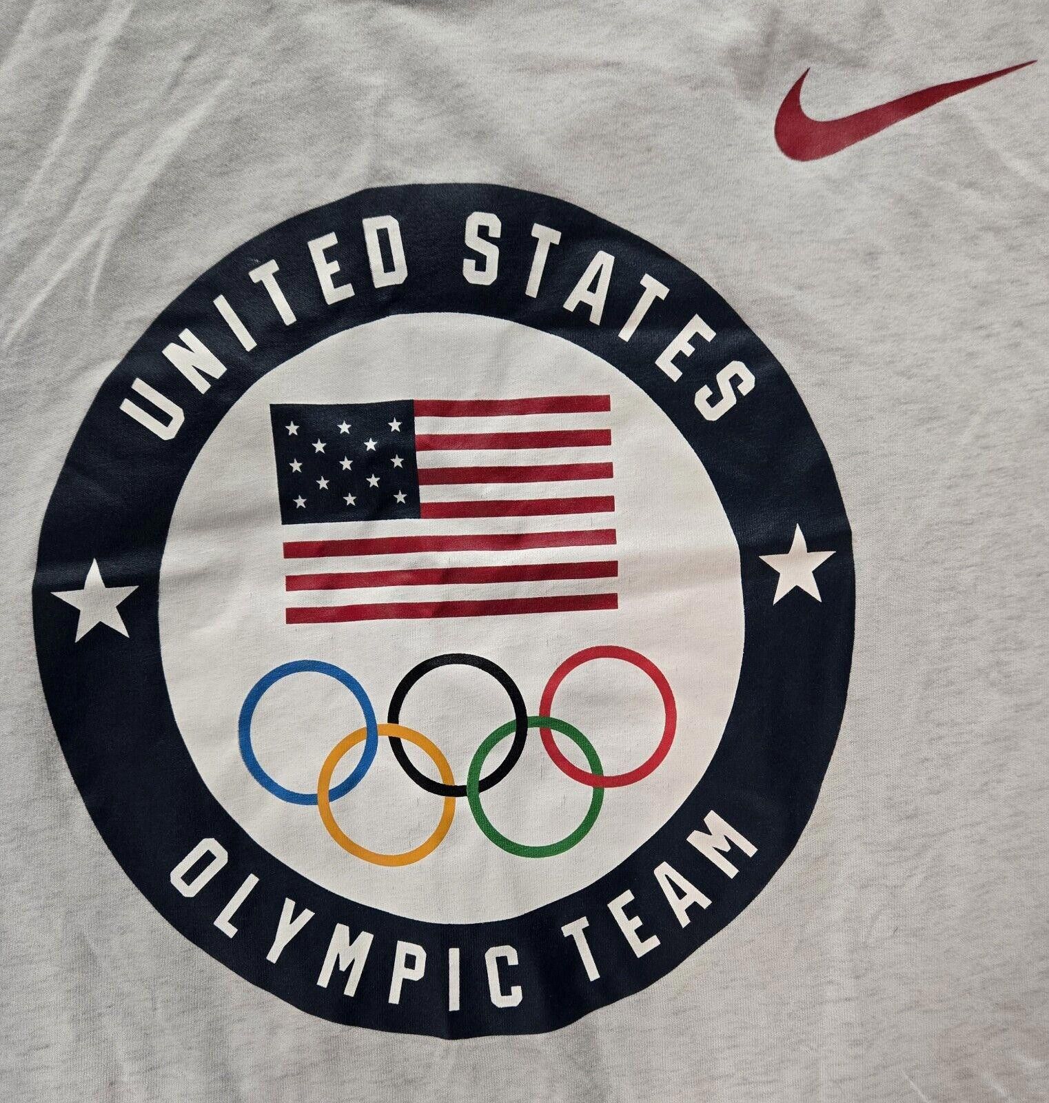 Nike The Nike Tee Dri-Fit United States Olympic Team Tshirt XXL Size US XXL / EU 58 / 5 - 2 Thumbnail