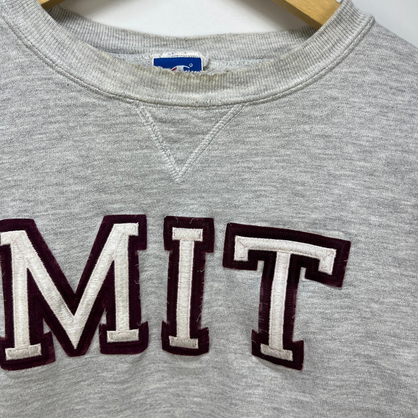 Champion × Vintage Vintage 90s MIT Champion Medium Made in USA Massachusetts Size US M / EU 48-50 / 2 - 3 Thumbnail