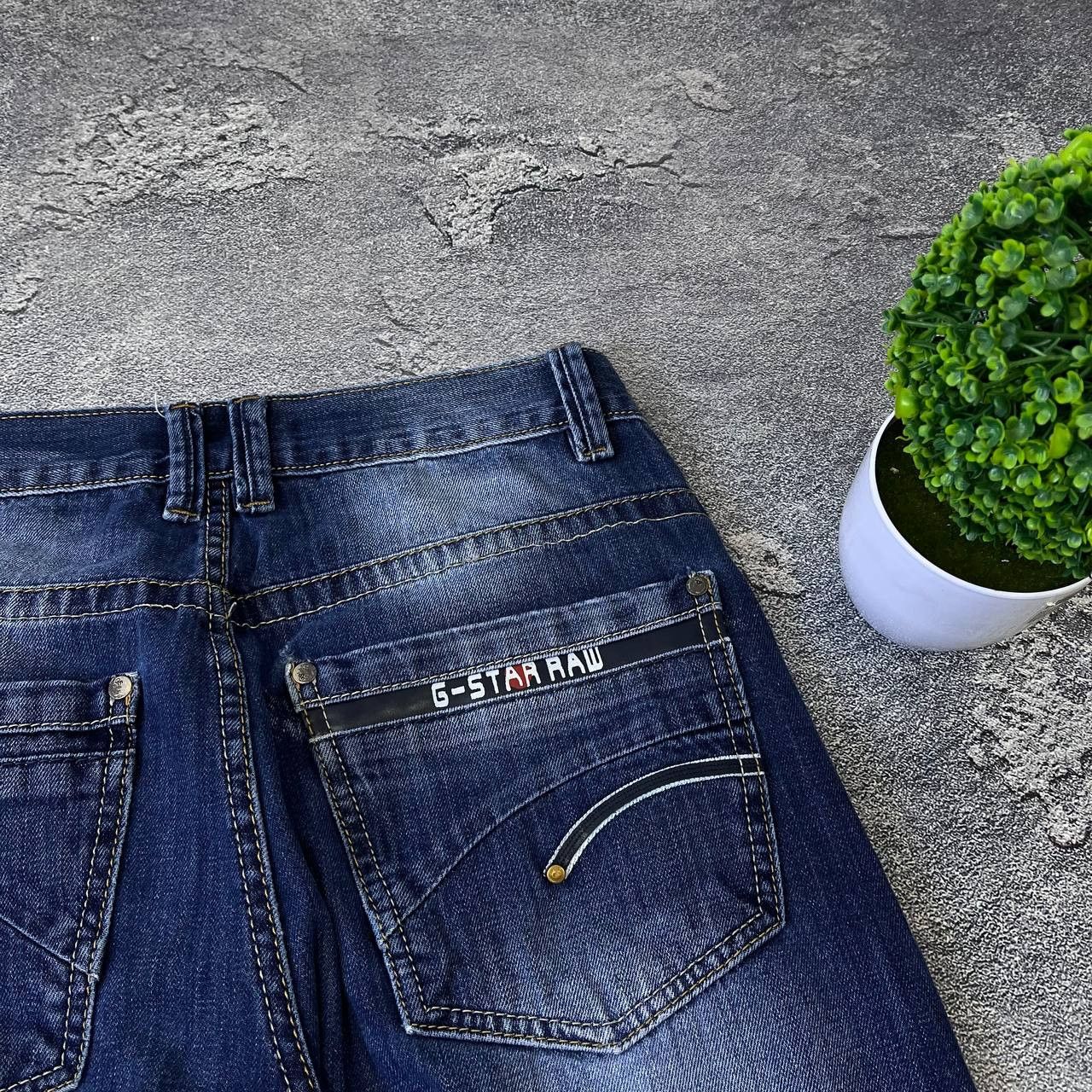 G-Star Vintage Big Logo G-Star Faded Jeans Distressed Thrashed Y2K Size US 33 - 10 Thumbnail