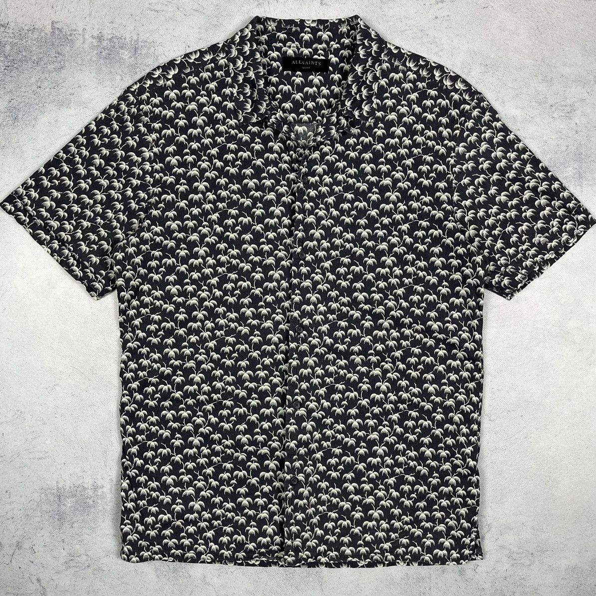 Allsaints AllSaints Salix Palm Print Short Sleeve Button Up Shirt Size US S / EU 44-46 / 1 - 2 Thumbnail