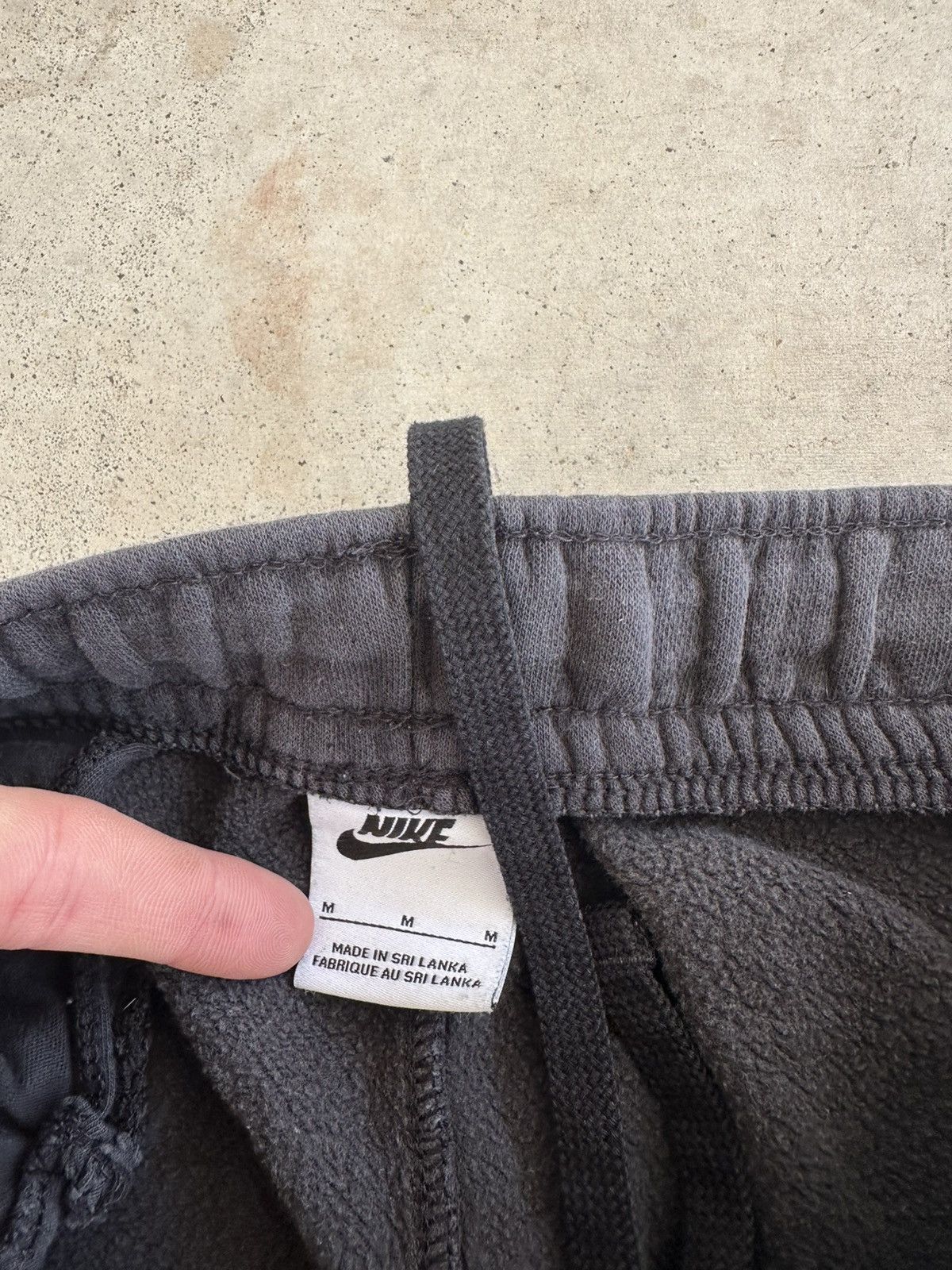 Nike Vintage Nike Sweatpants Size US 30 / EU 46 - 3 Thumbnail