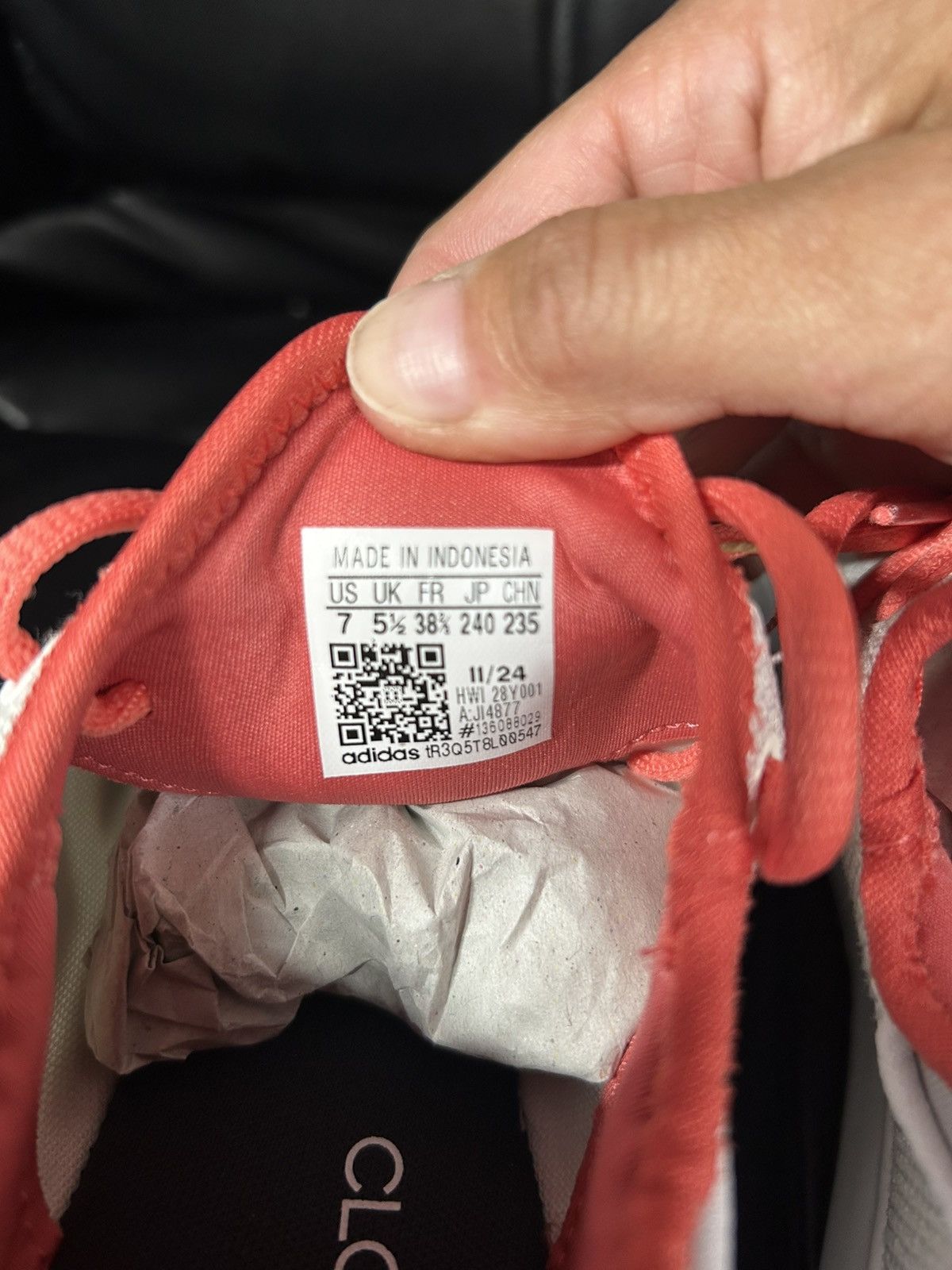 Adidas Cloud Foam Pure Women’s 7 White/Scarlett New OG Box