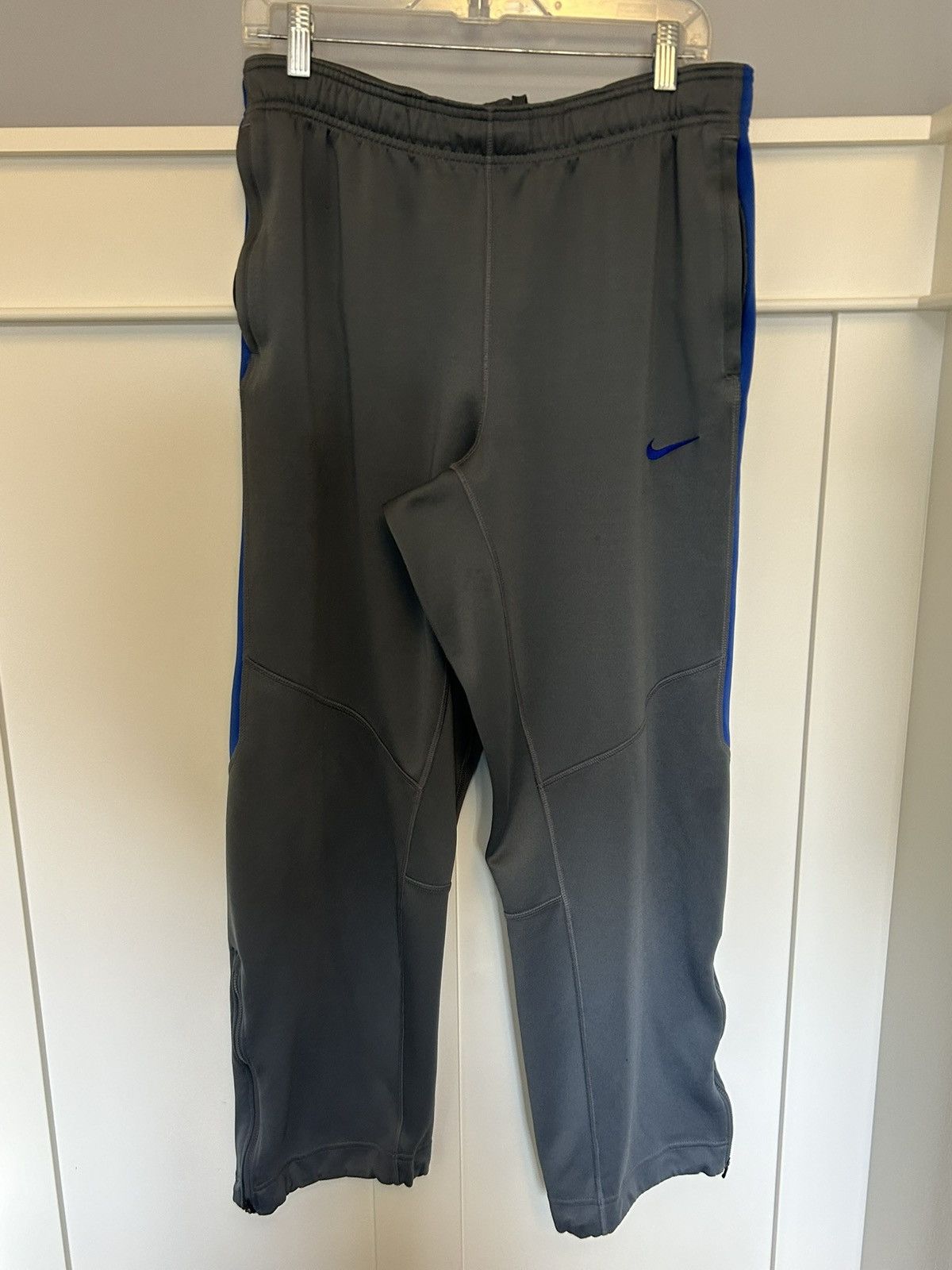 Nike Vintage baggy Nike dri-fit trackpants Size US 34 / EU 50 - 1 Thumbnail
