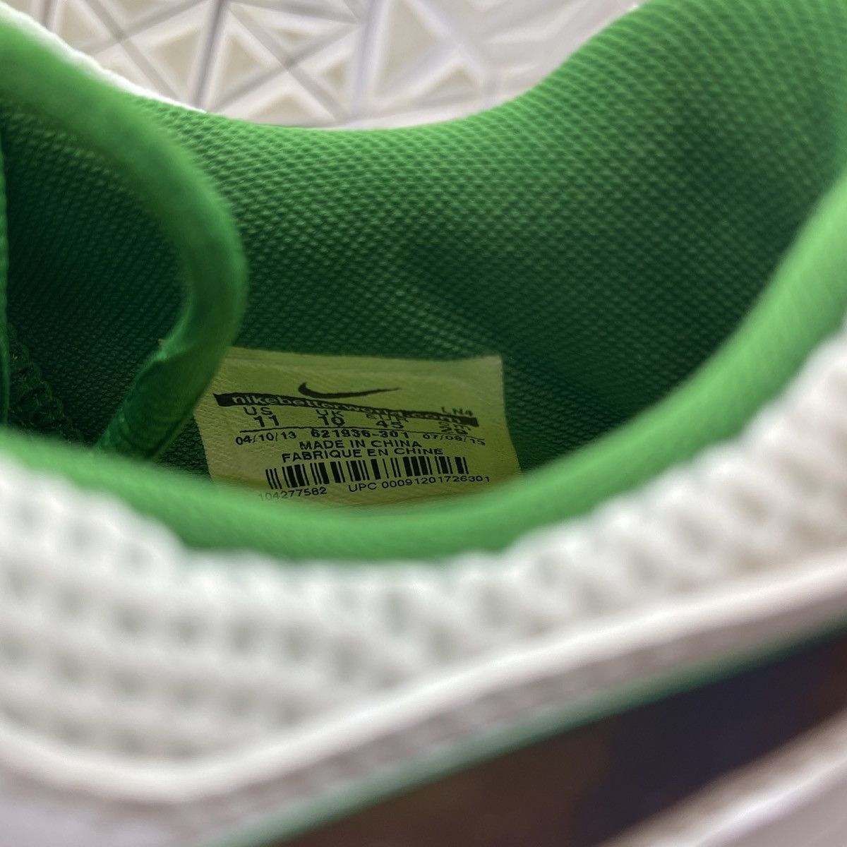 Nike Free trainer 5.0 Oregon win the day Size US 11 / EU 44 - 8 Thumbnail