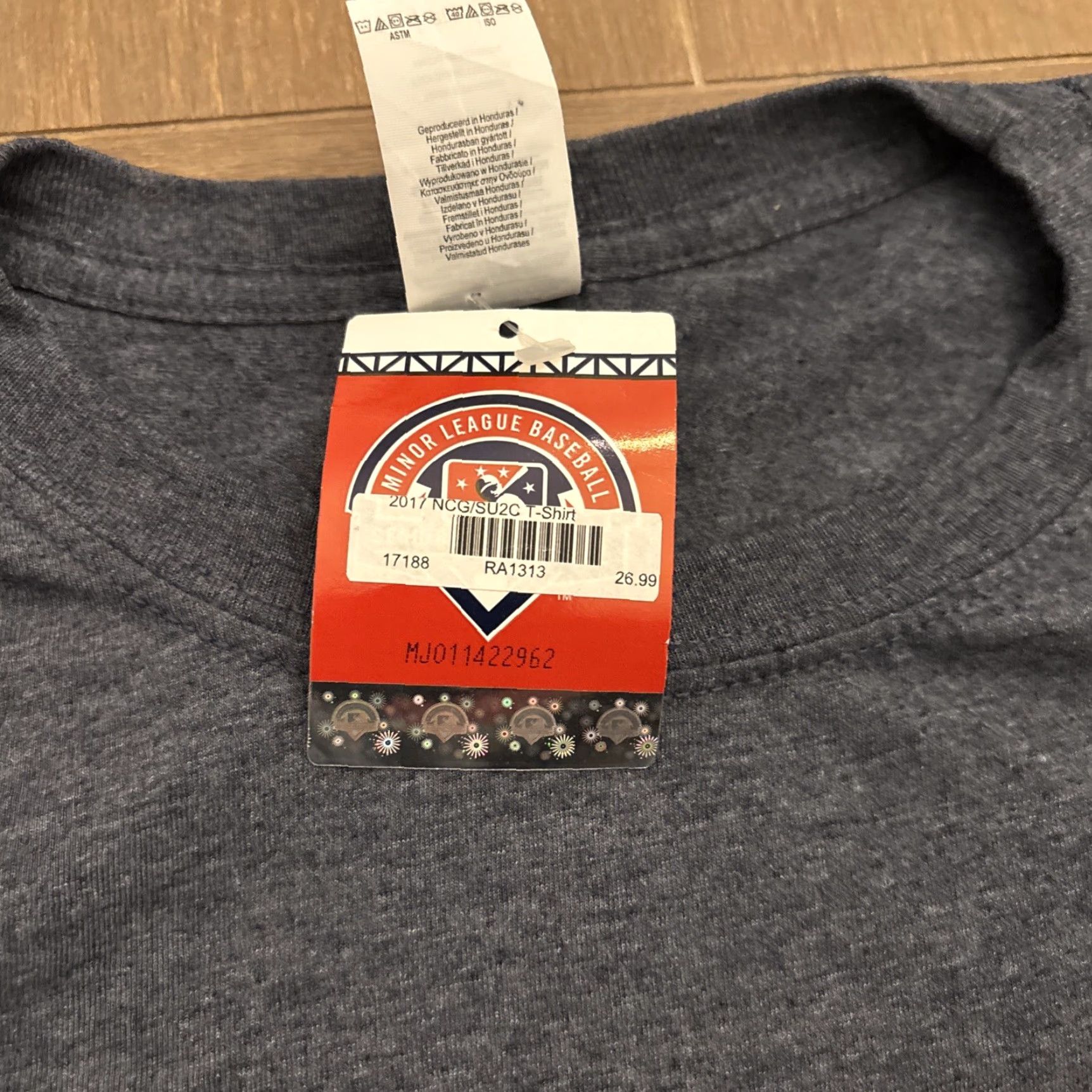 Gildan VINTAGE 2017 Triple A Championship Scranton Wilkes-Barre Railriders T Shirt Cancer Gray 2XL Mens Baseball Size US XXL / EU 58 / 5 - 3 Thumbnail