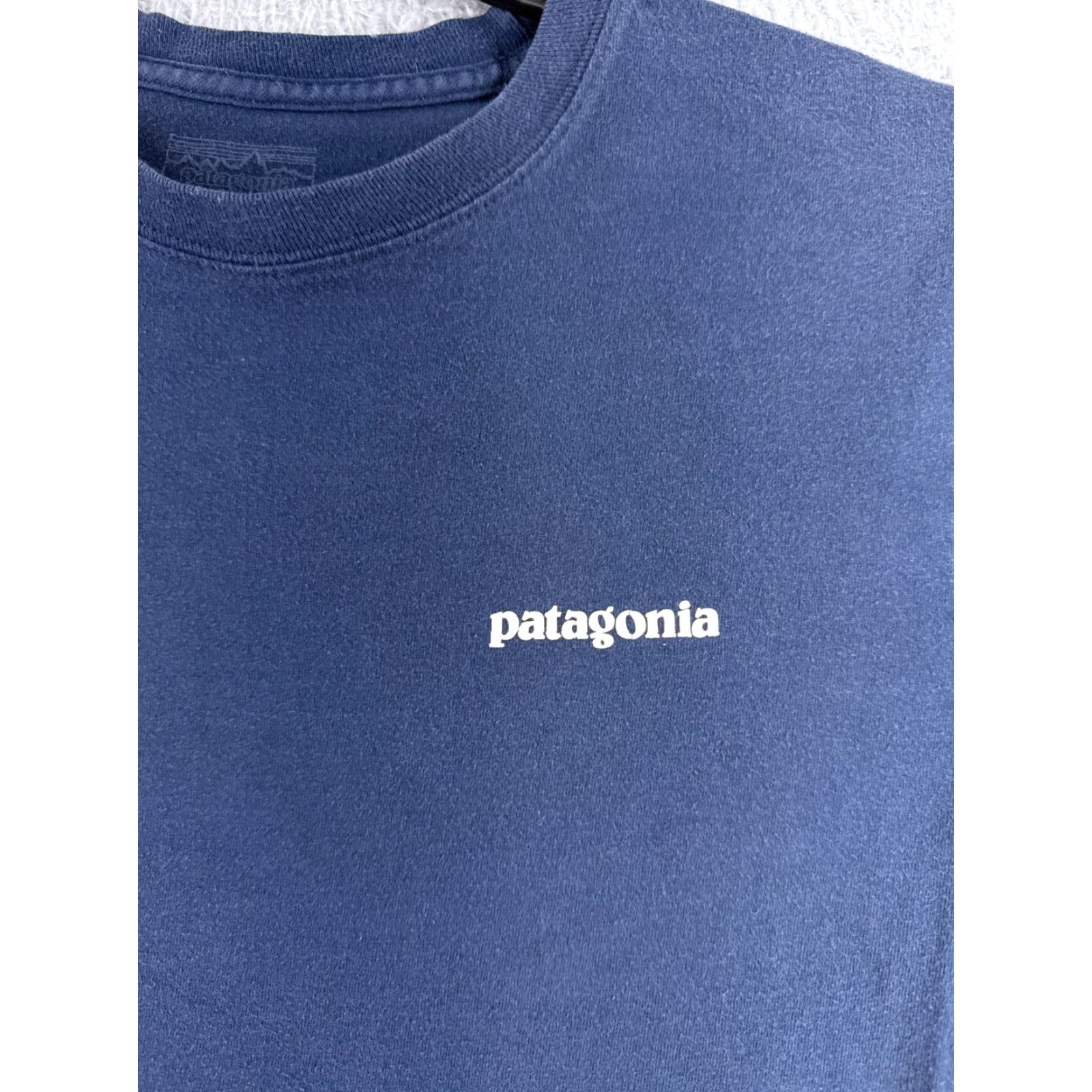 Patagonia Patagonia Shirt Men XS Blue Long Sleeve Crew Neck Logo T-Shirt Size US XS / EU 42 / 0 - 6 Thumbnail