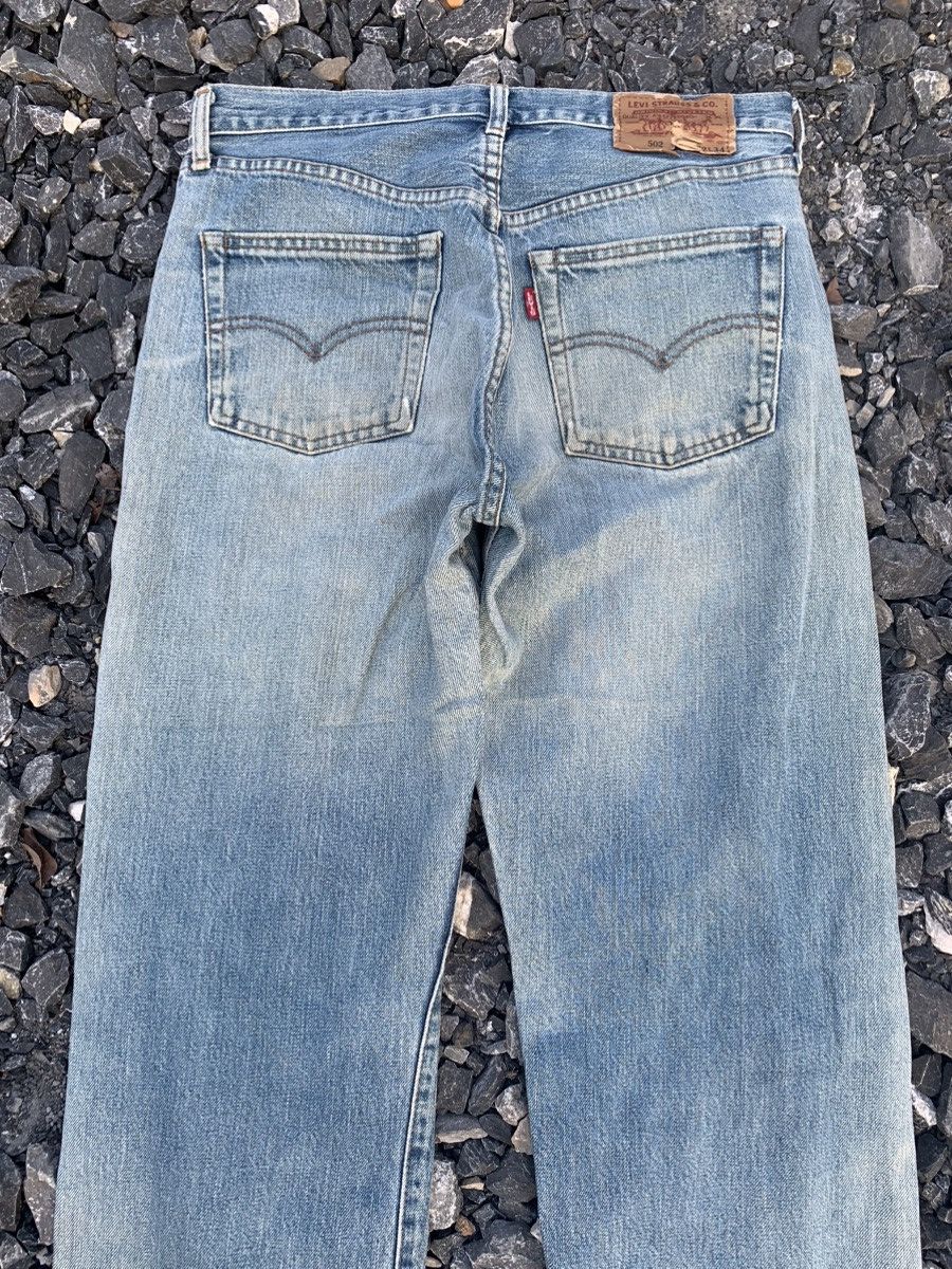 Levi's VINTAGE LEVI’S 502 BIG E SELVEDGE FADED DISTRESSED DENIM Size US 31 - 8 Thumbnail